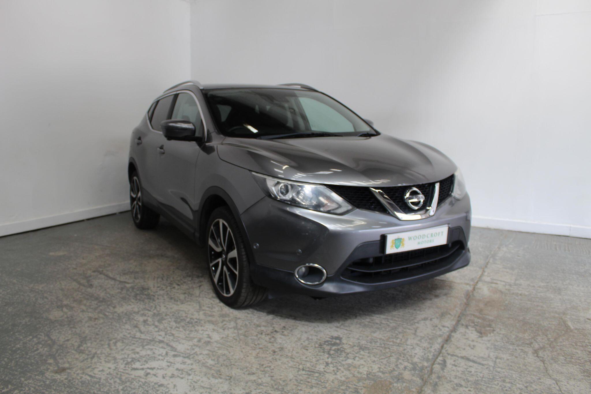 2016 Nissan Qashqai in Grey for sale