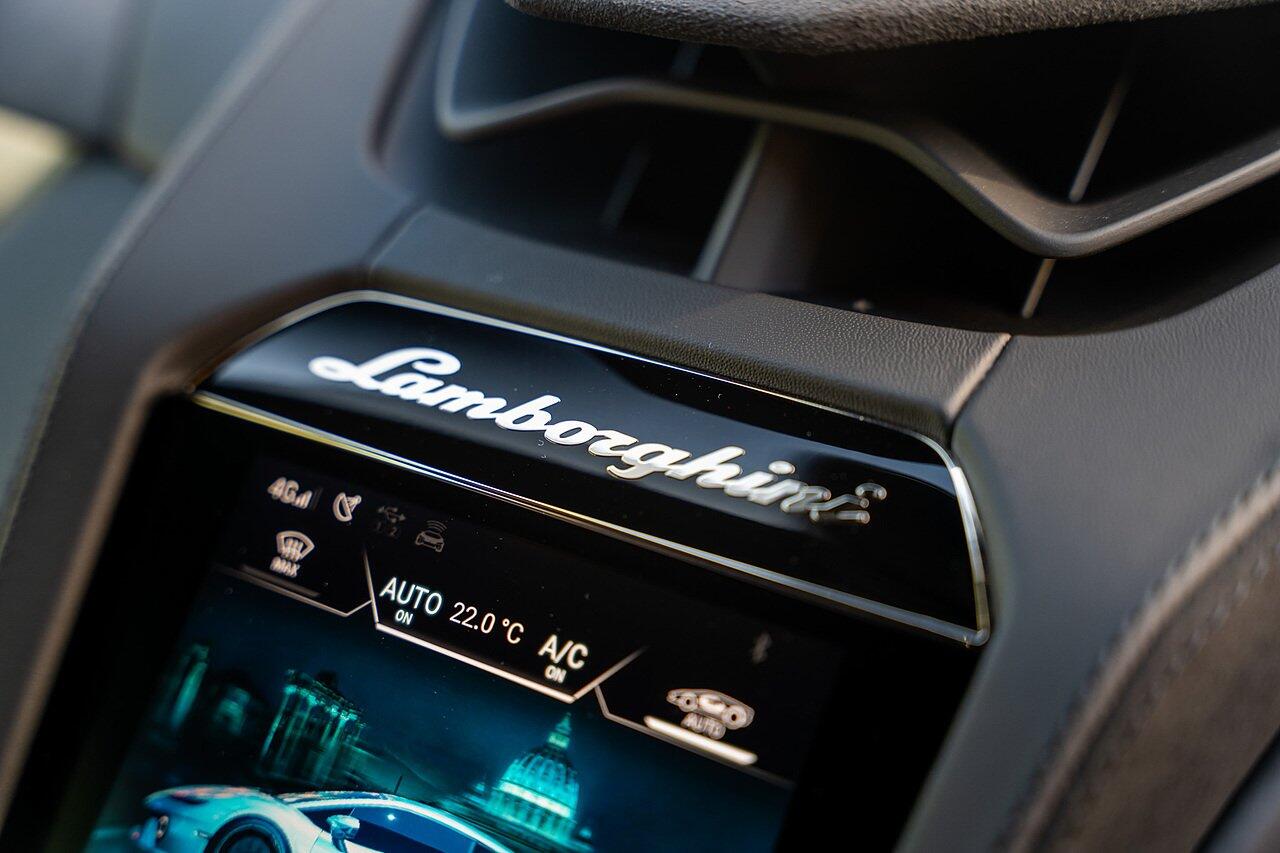 Lamborghini Temerario view 68
