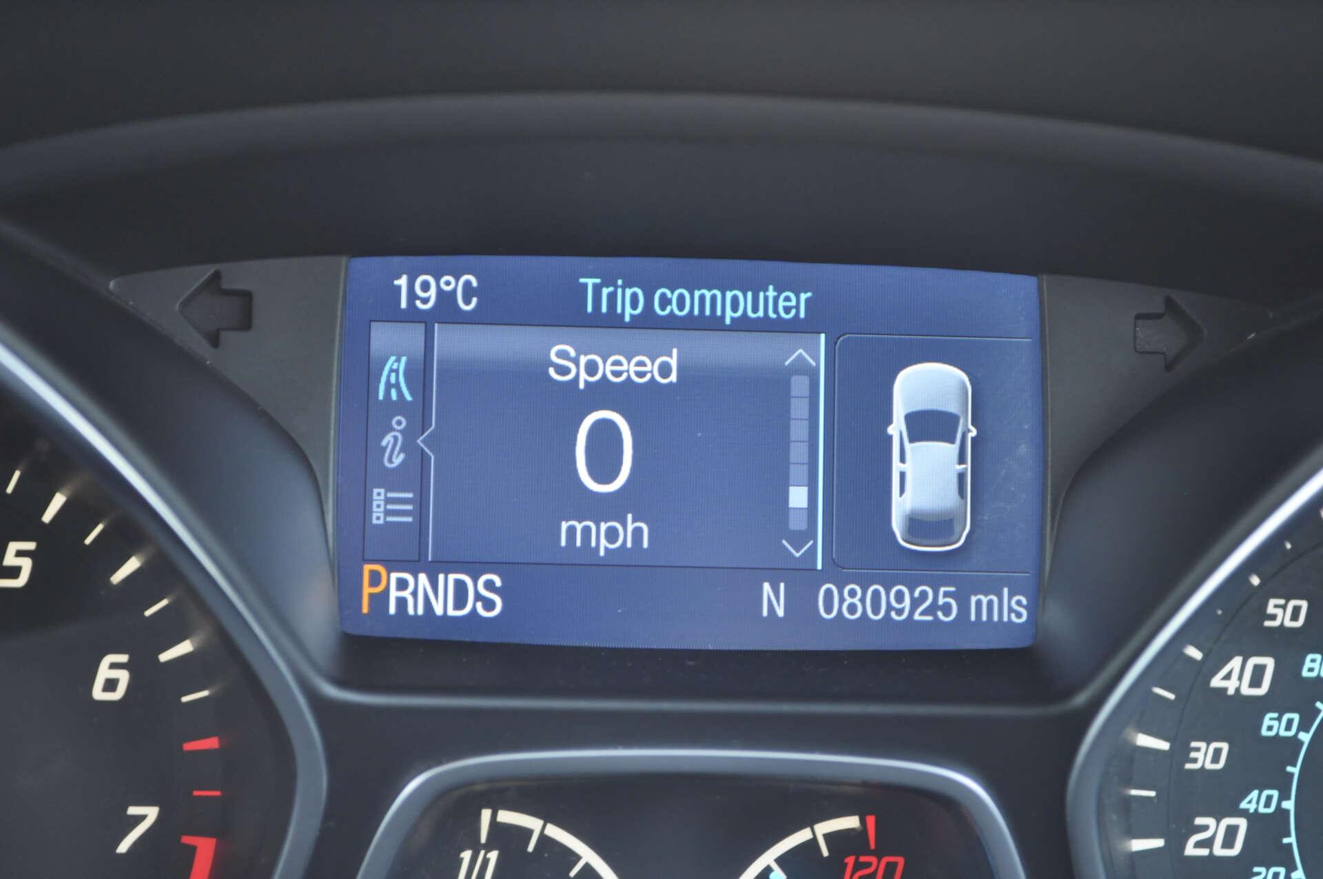 Ford Kuga view 25