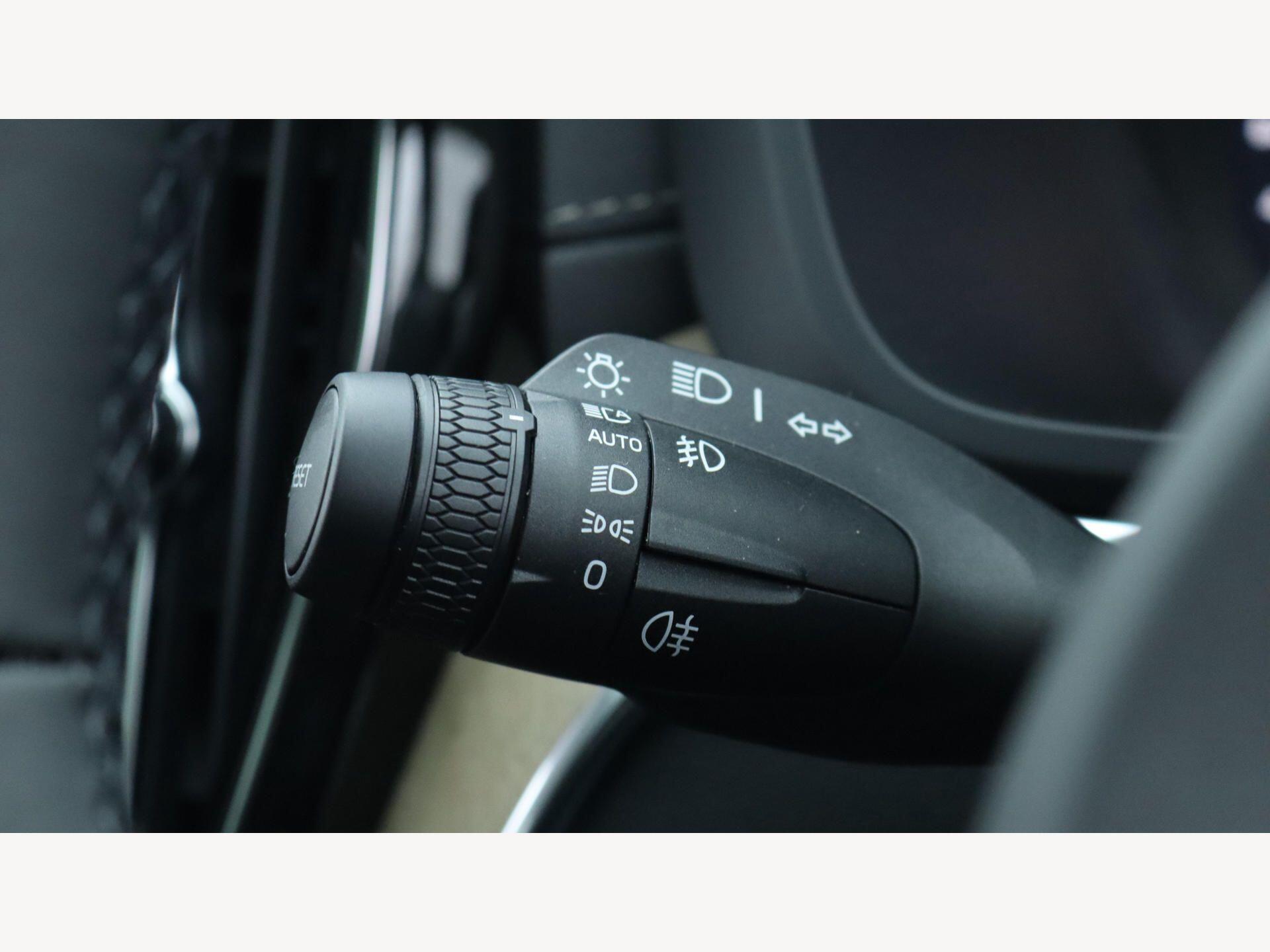 Volvo XC60 view 21