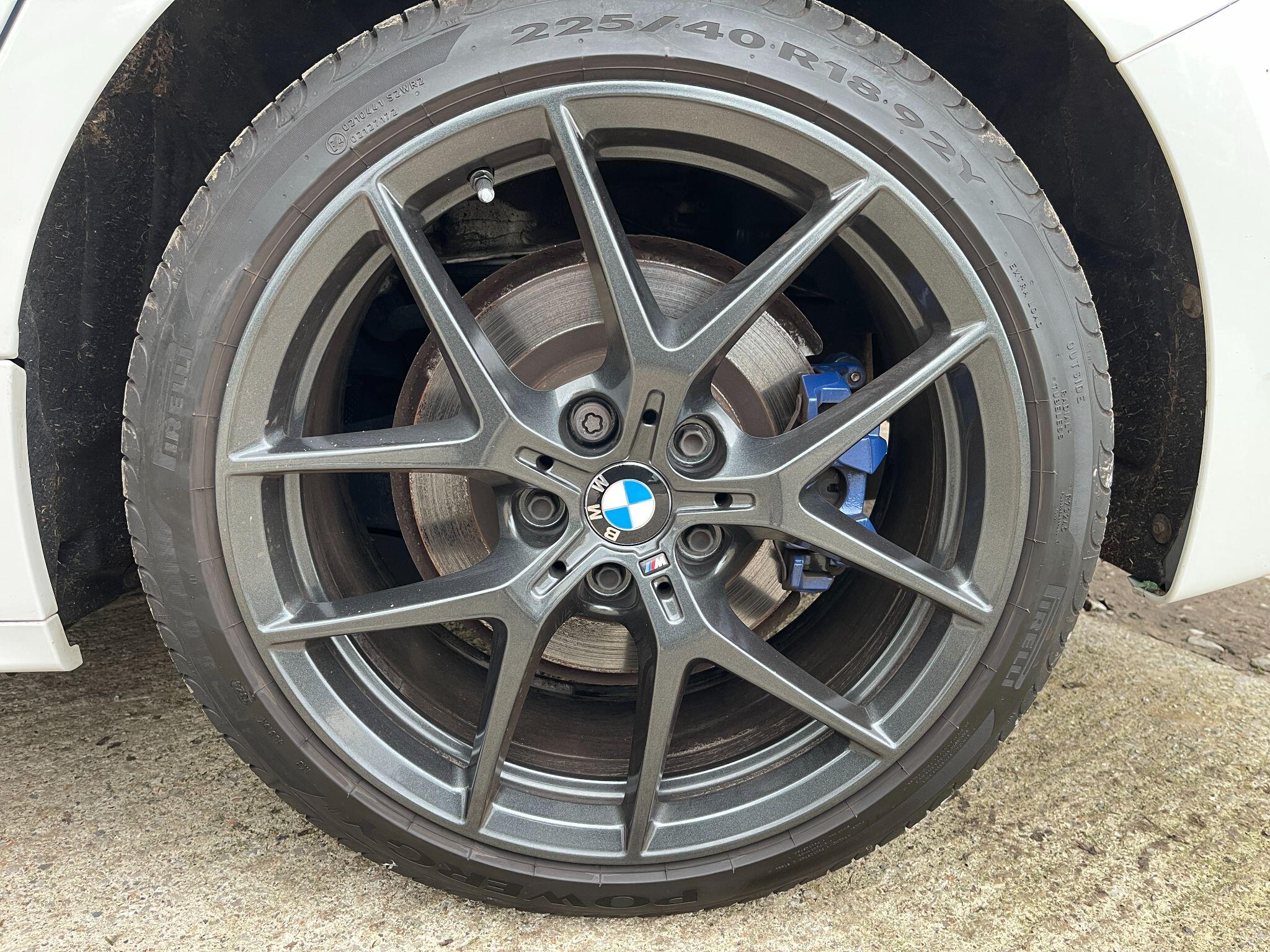 BMW 1 Series view 40