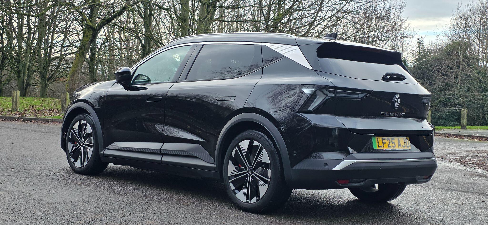 2025 Renault Scenic E-Tech long range 87kWh techno Auto 5dr (22kW Charger) • 186 miles image 5