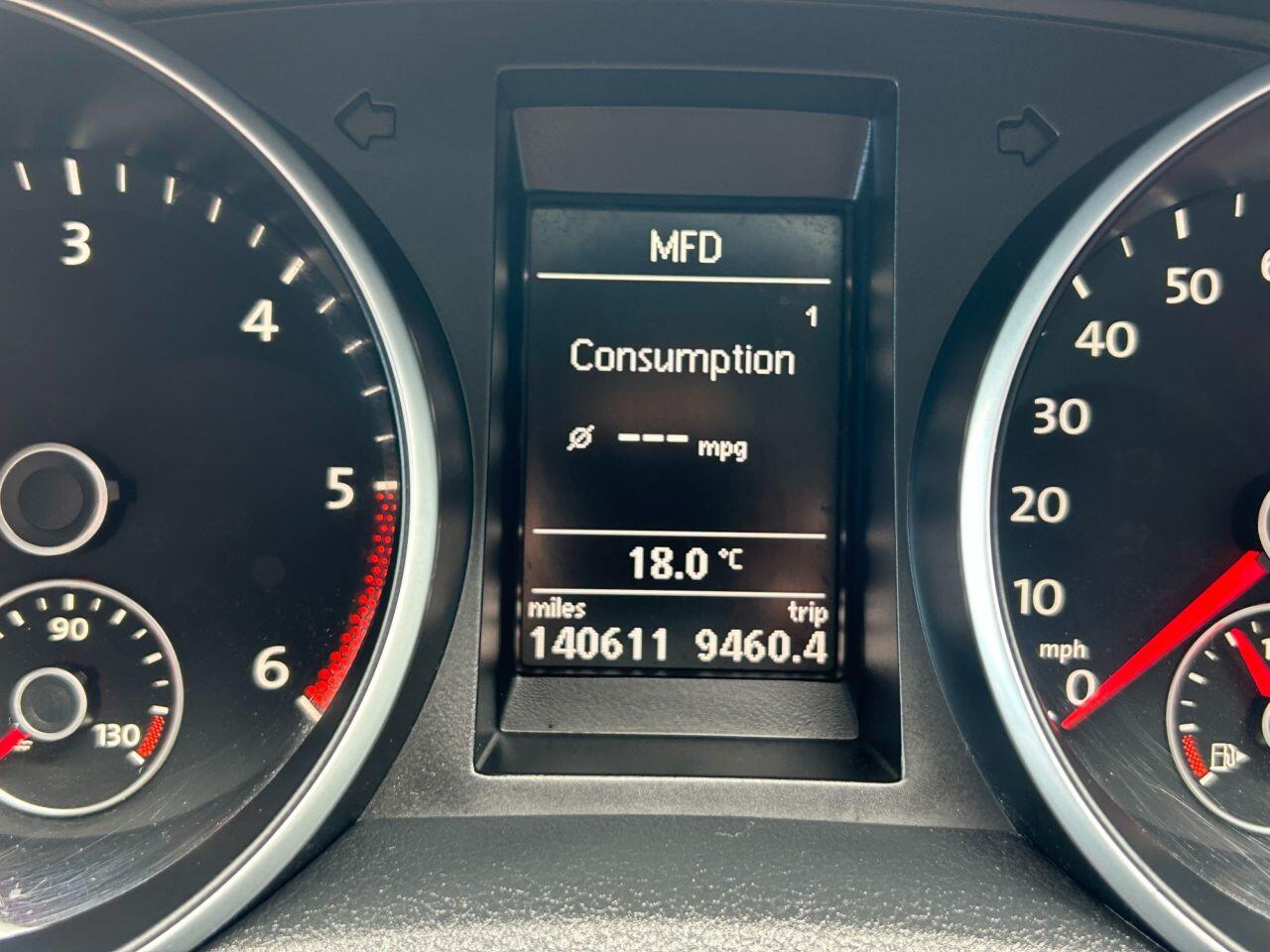 Volkswagen Golf view 26