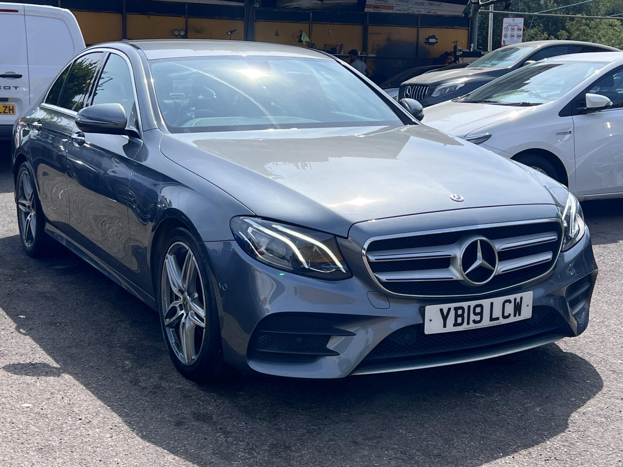 Mercedes-Benz E Class view 4