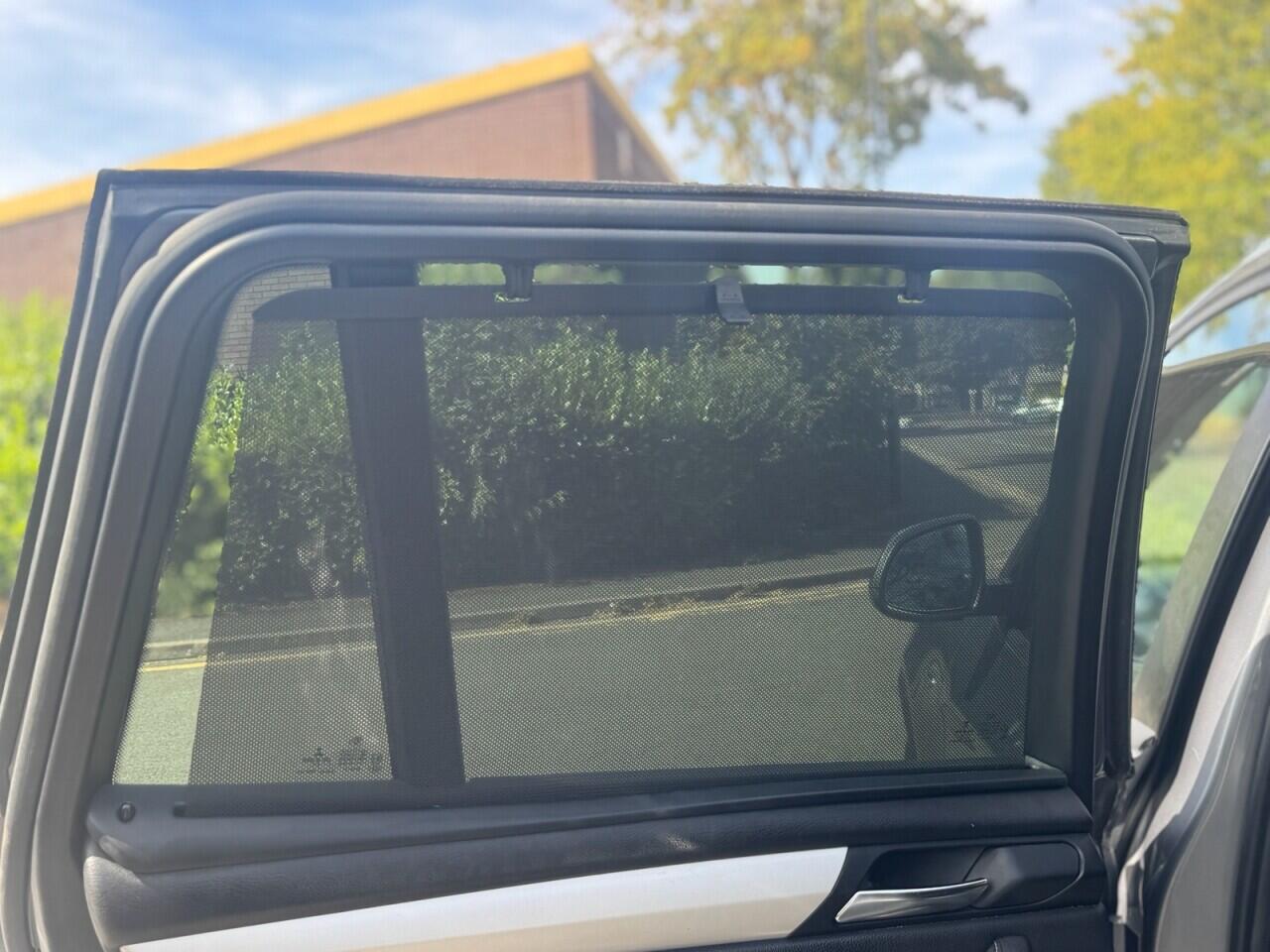 BMW X3 view 25