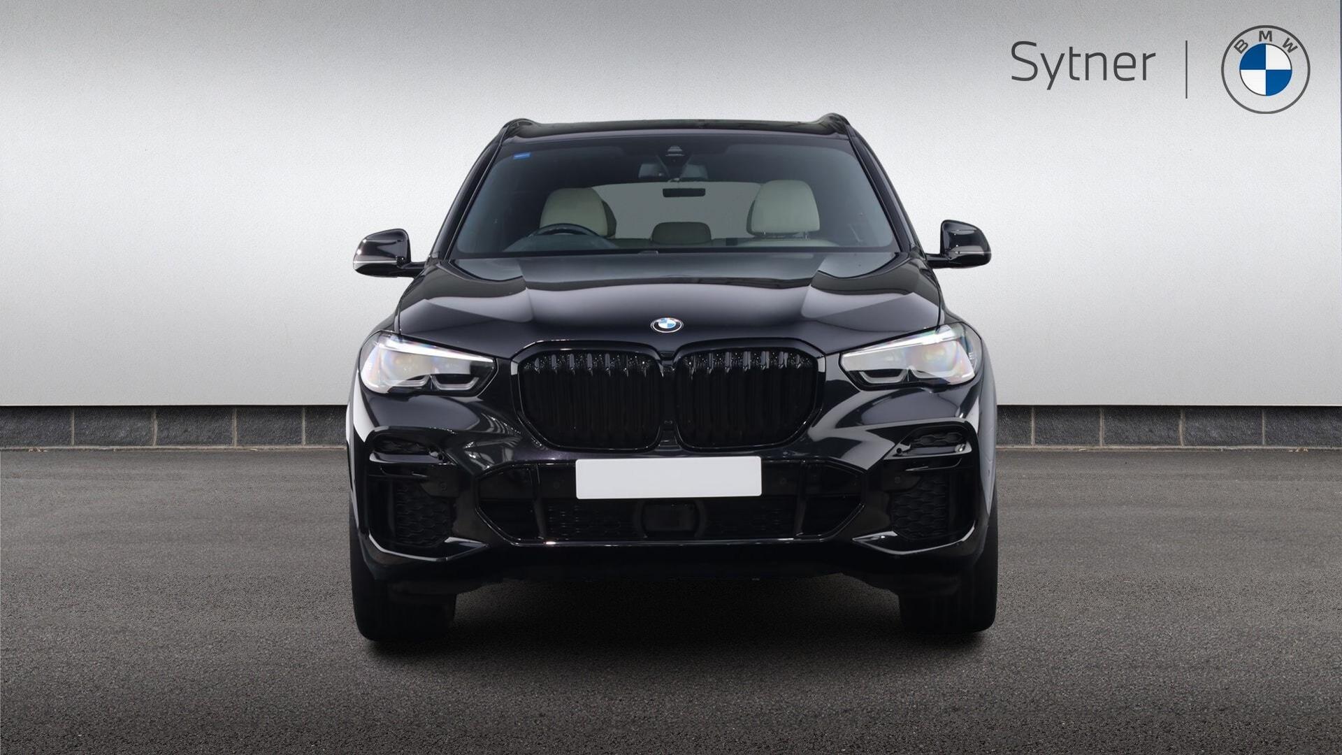 BMW X5 view 16
