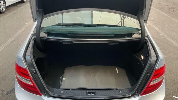 Mercedes-Benz C Class view 11