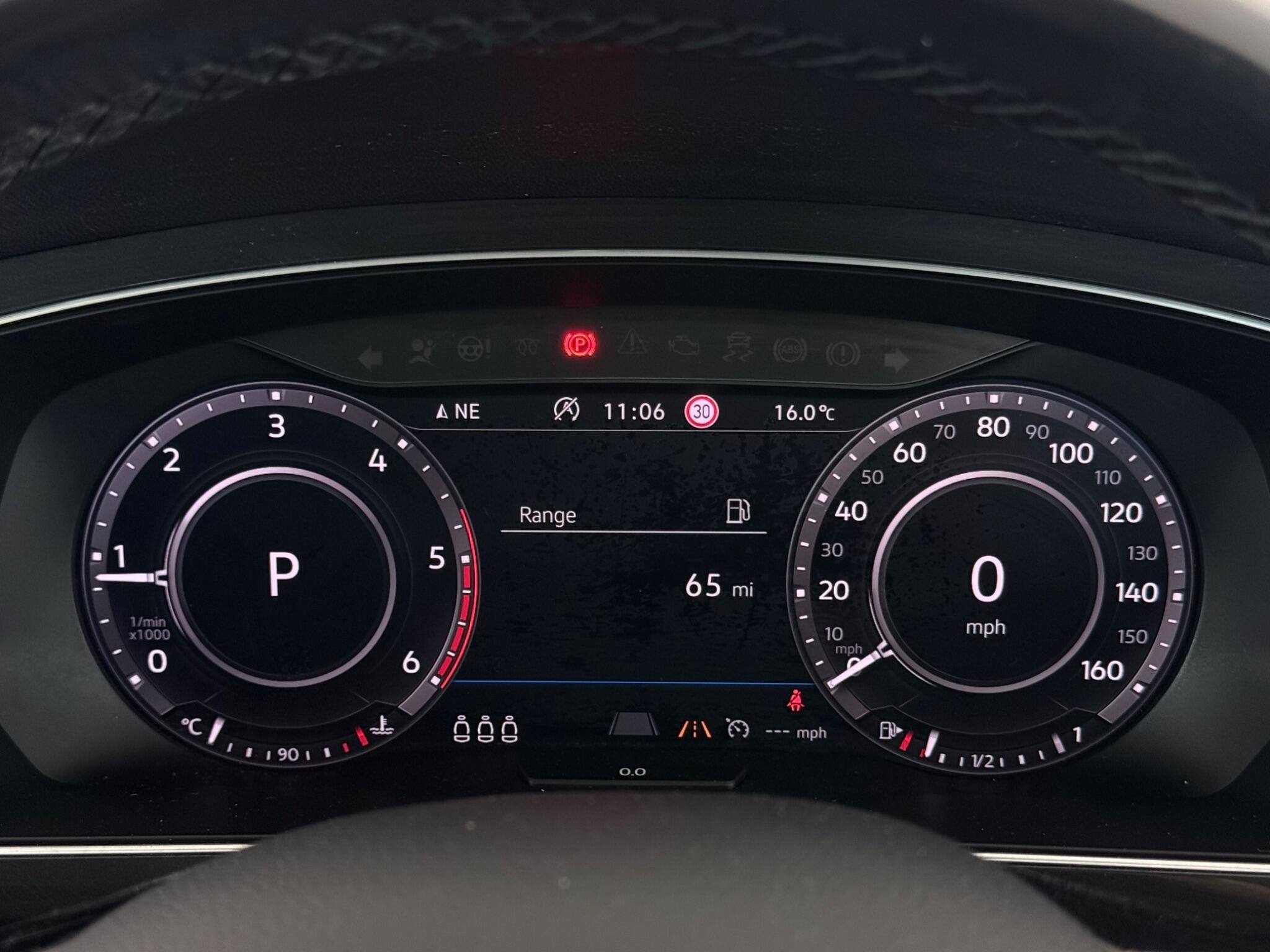 Volkswagen Tiguan view 15