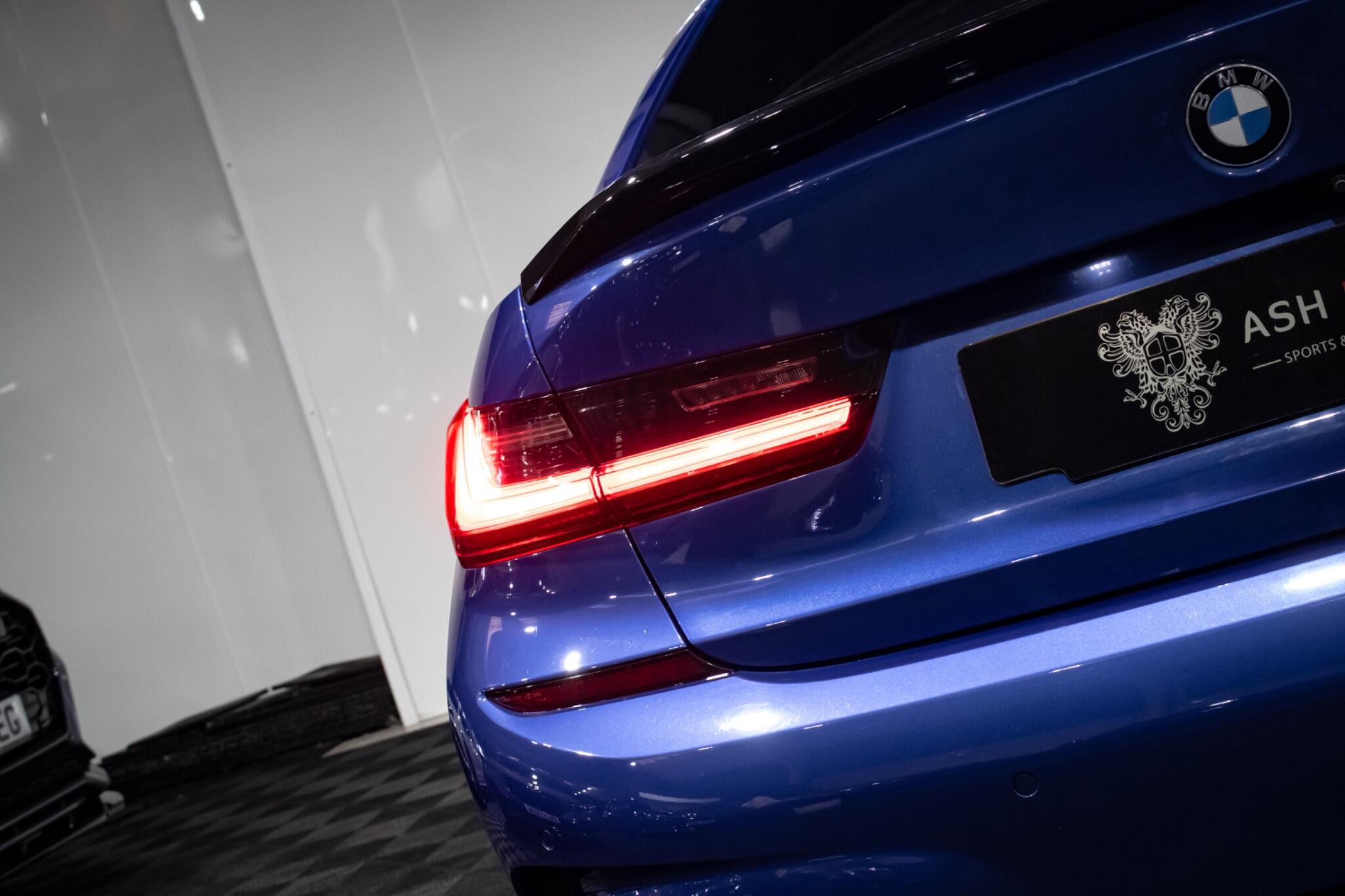 BMW 3 Series view 11