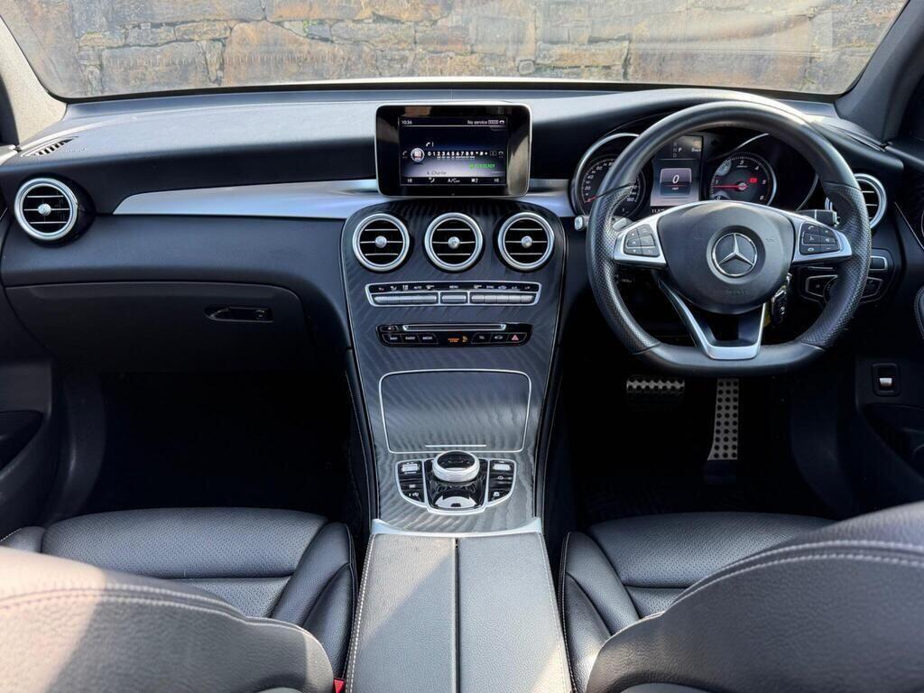 Mercedes-Benz GLC view 12