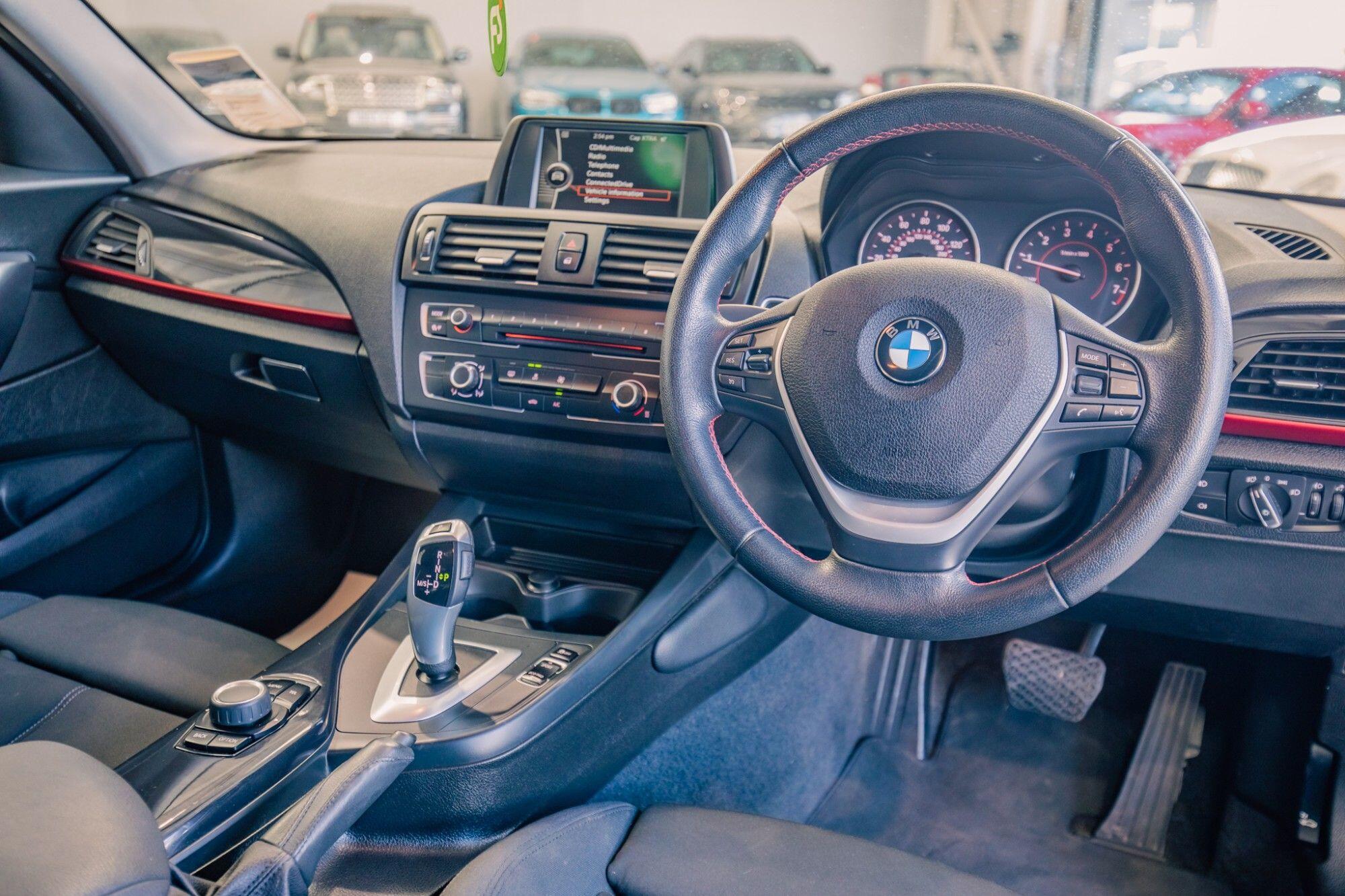 BMW 1 Series view 2