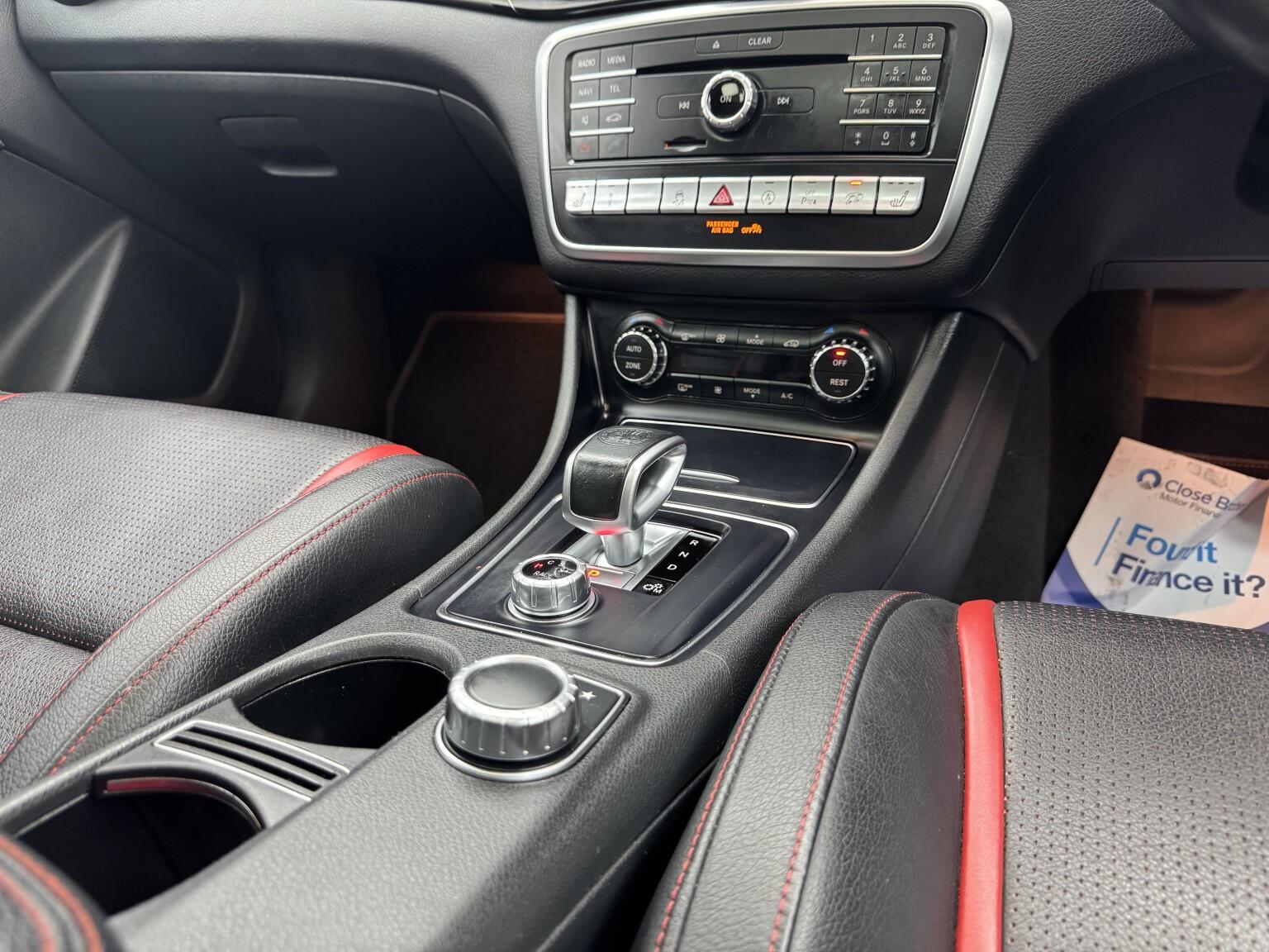 Mercedes-Benz Cla view 31
