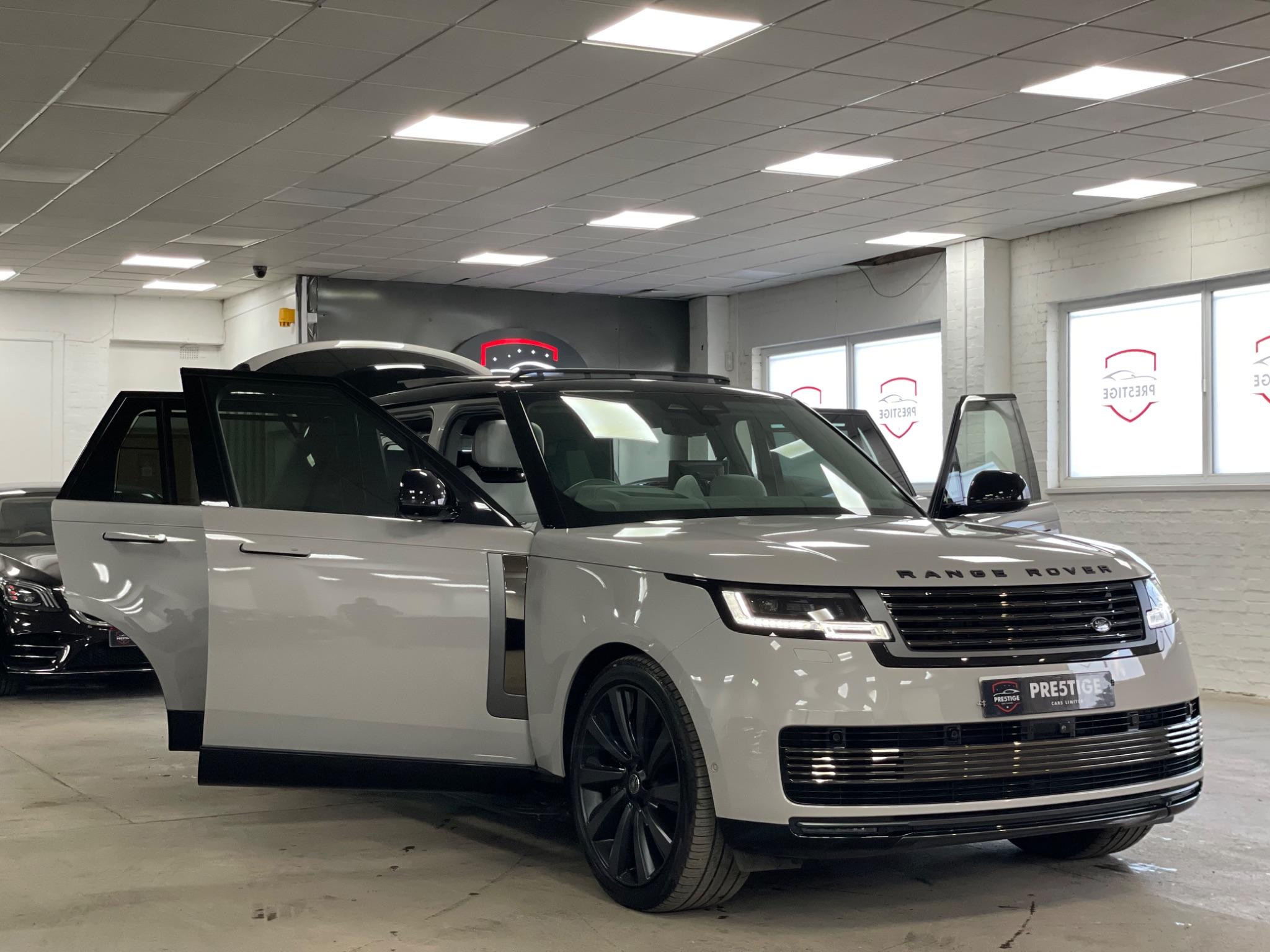 Land Rover Range Rover view 82
