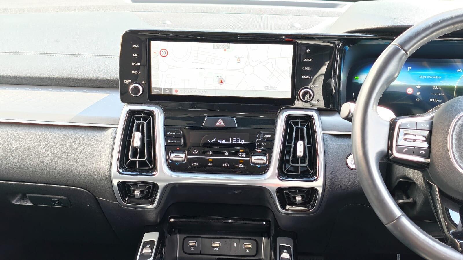 Kia Sorento view 18