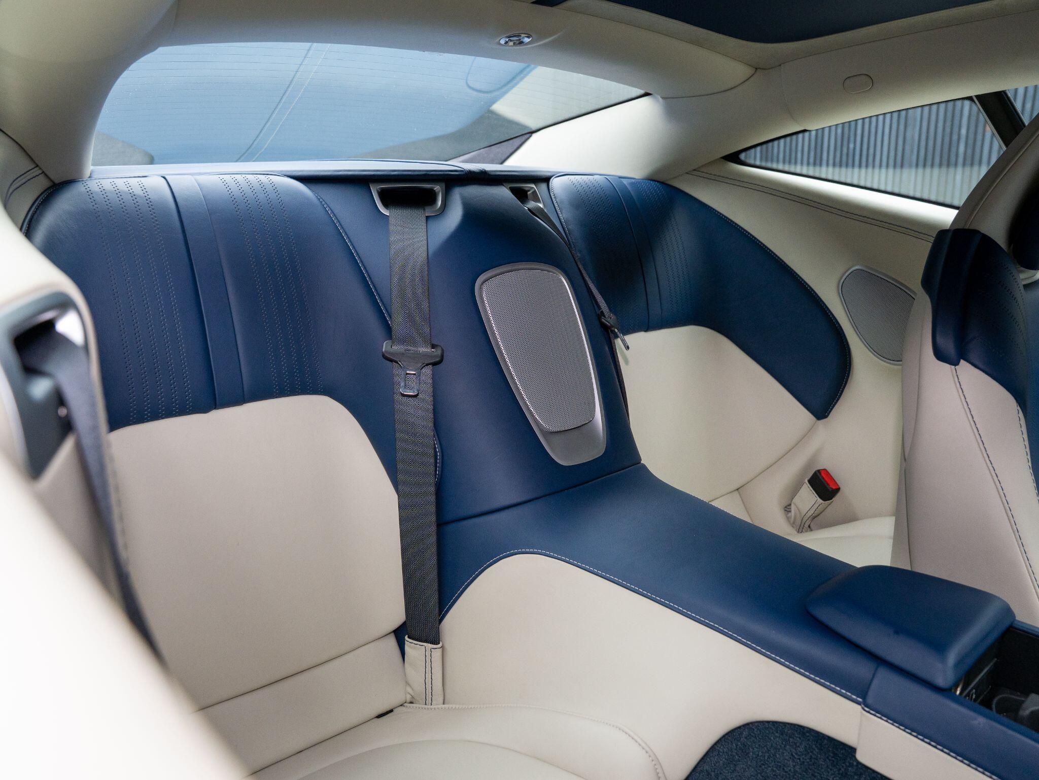 Aston Martin DB11 view 14