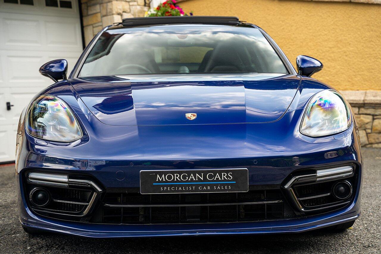 Porsche Panamera view 34