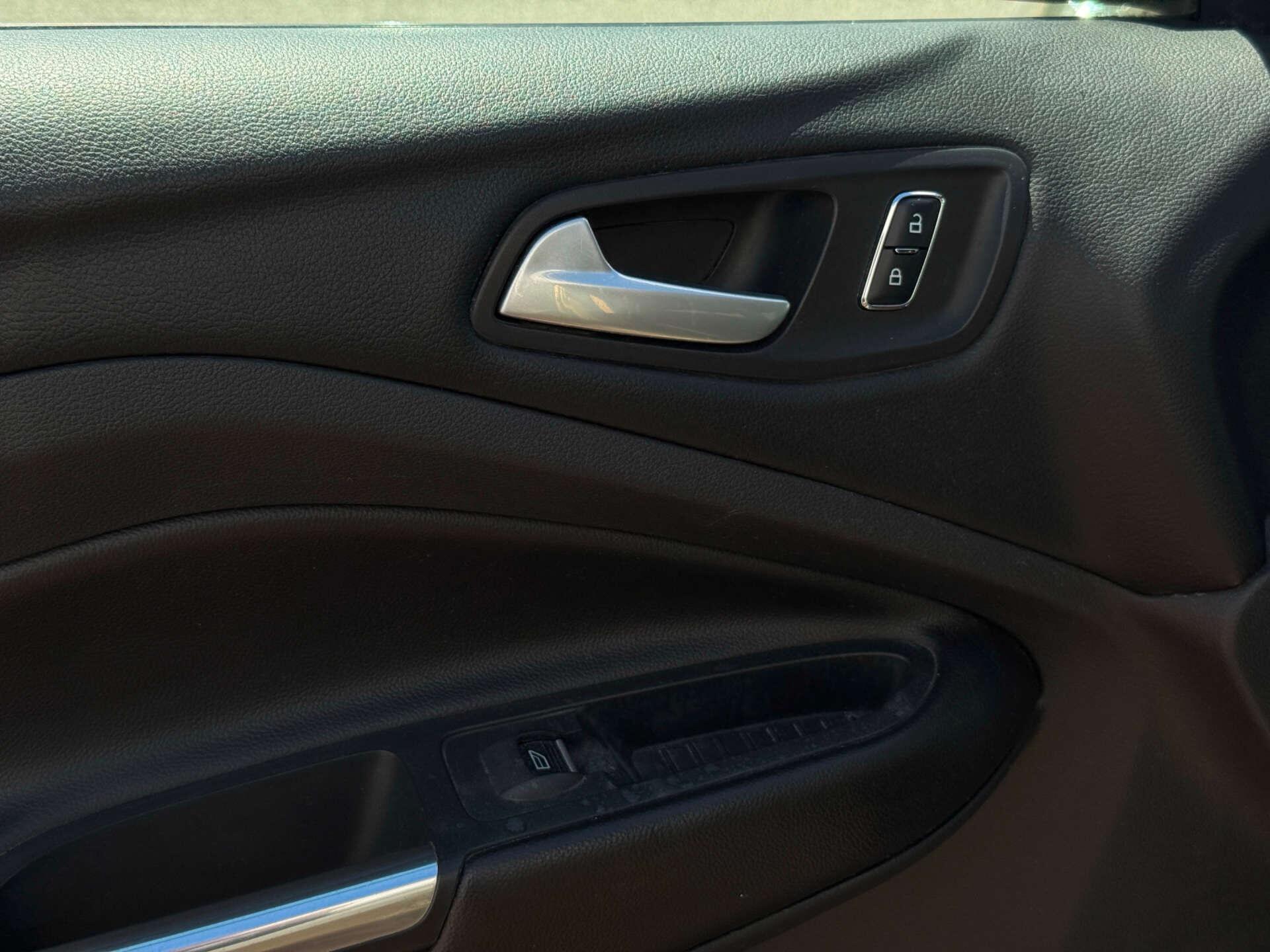 Ford Kuga view 46