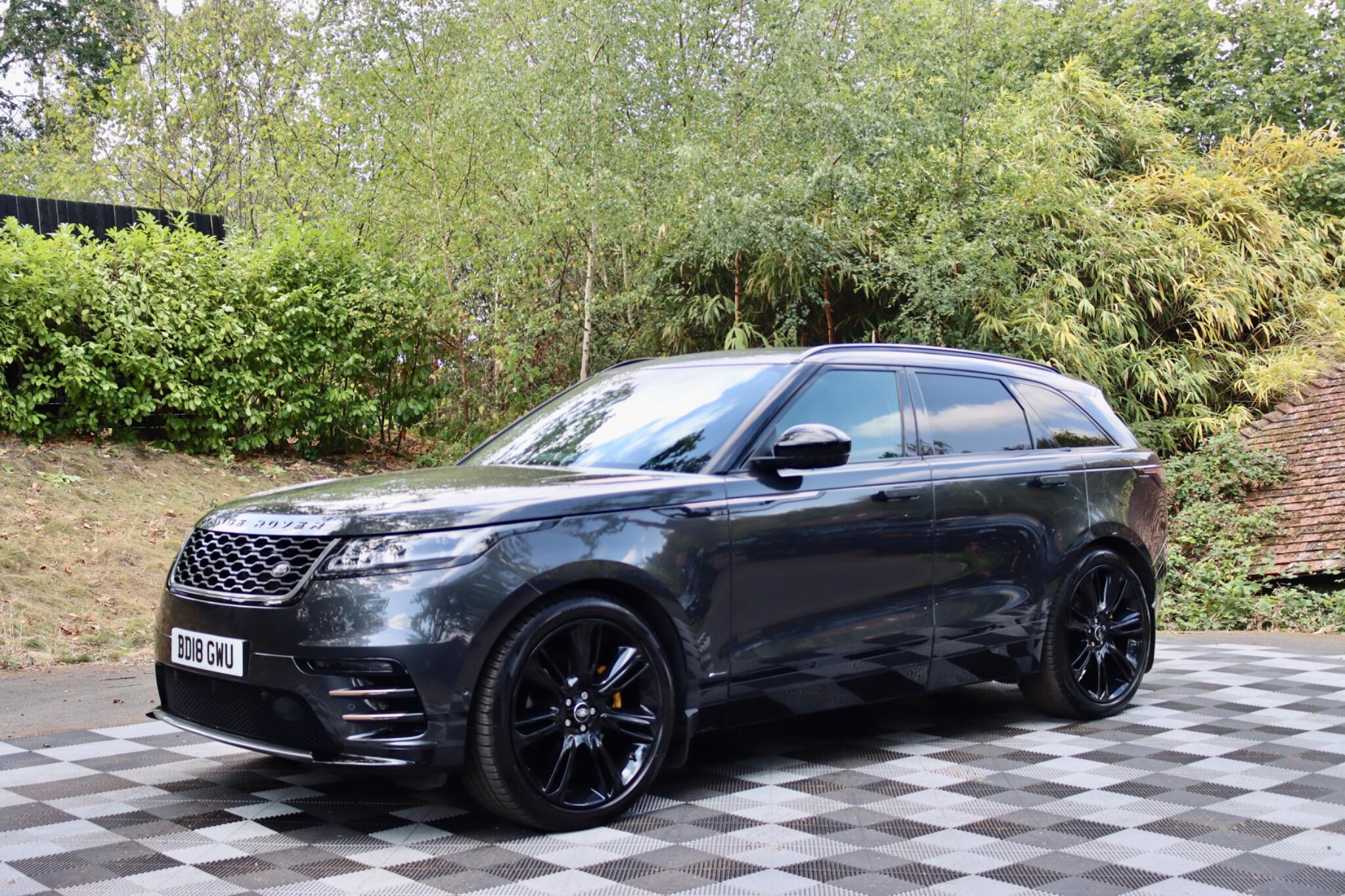 Land Rover Range Rover Velar view 29