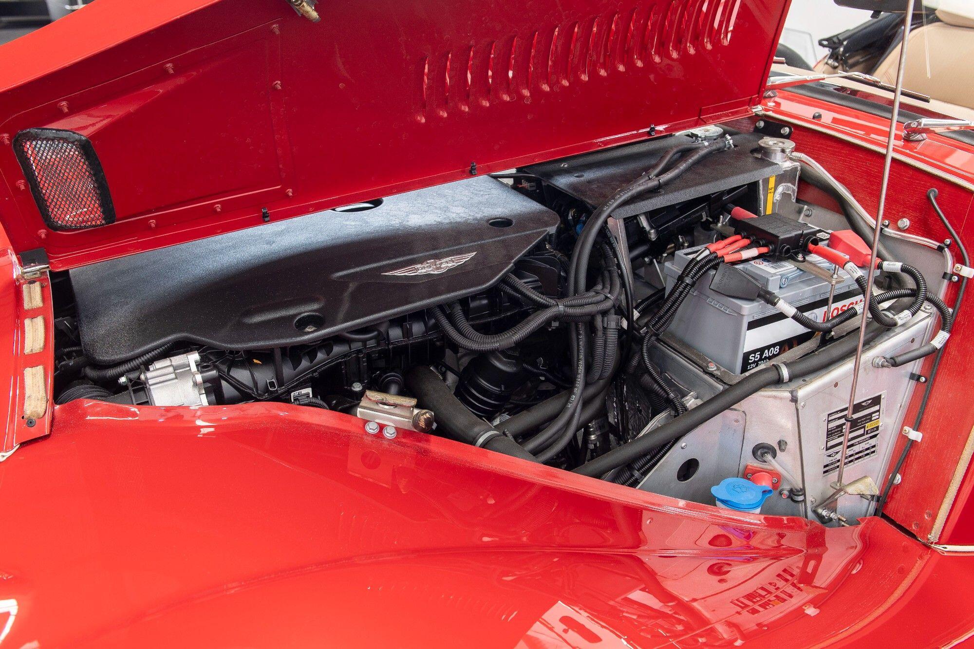 Morgan Plus Six view 25