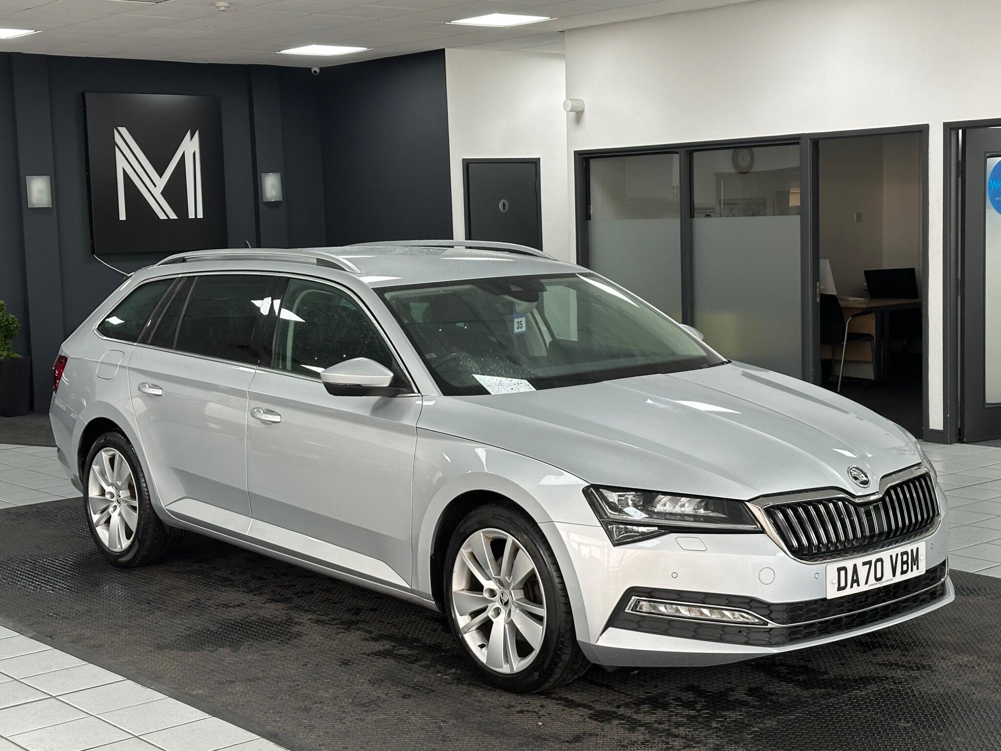 Skoda Superb view 2