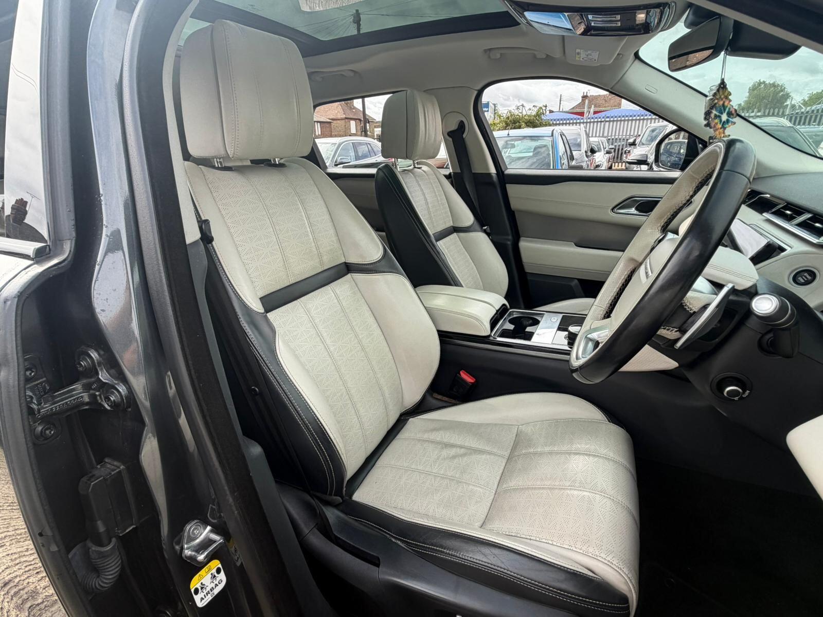 Land Rover Range Rover Velar view 12