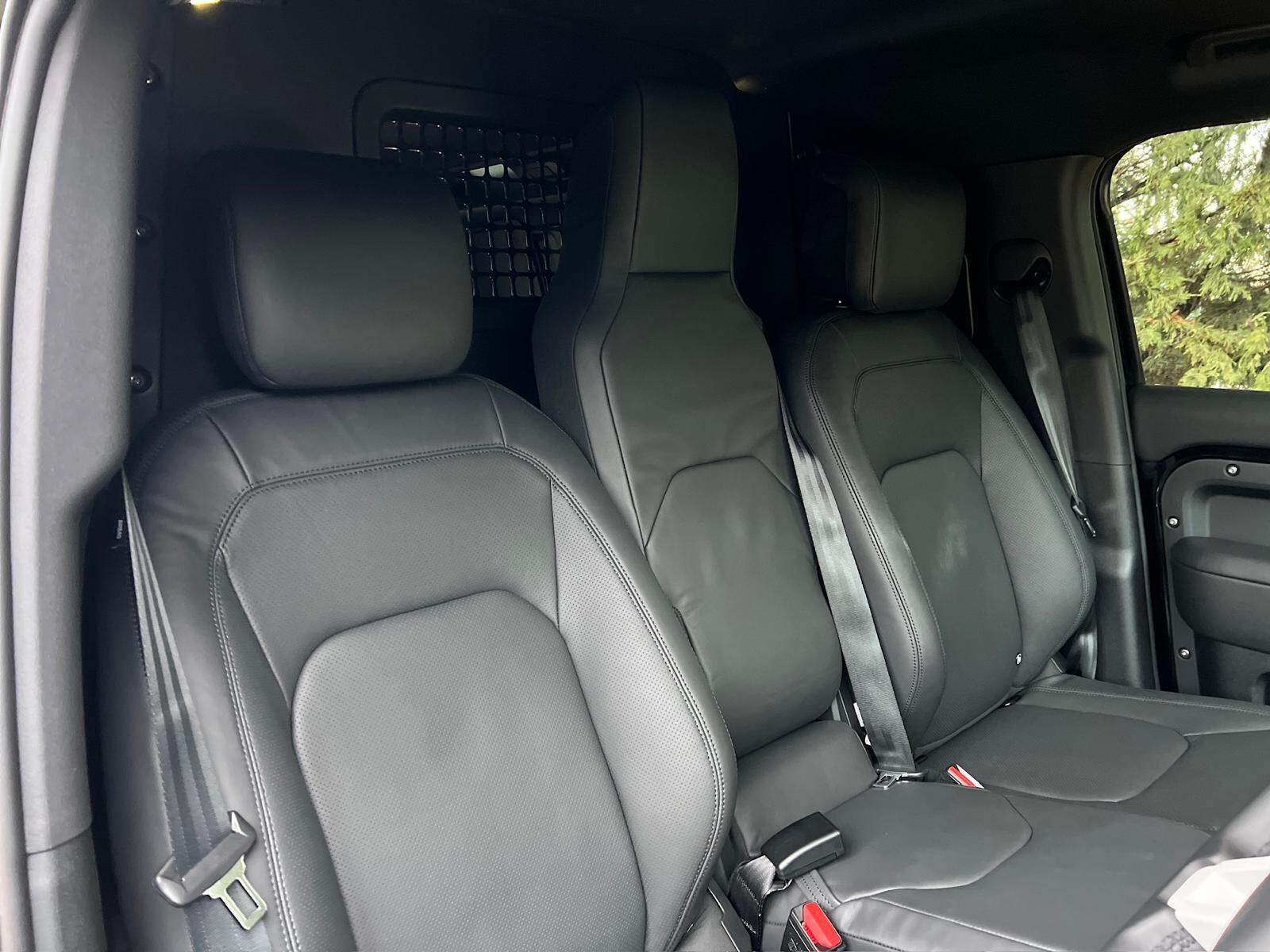 Land Rover Defender view 10