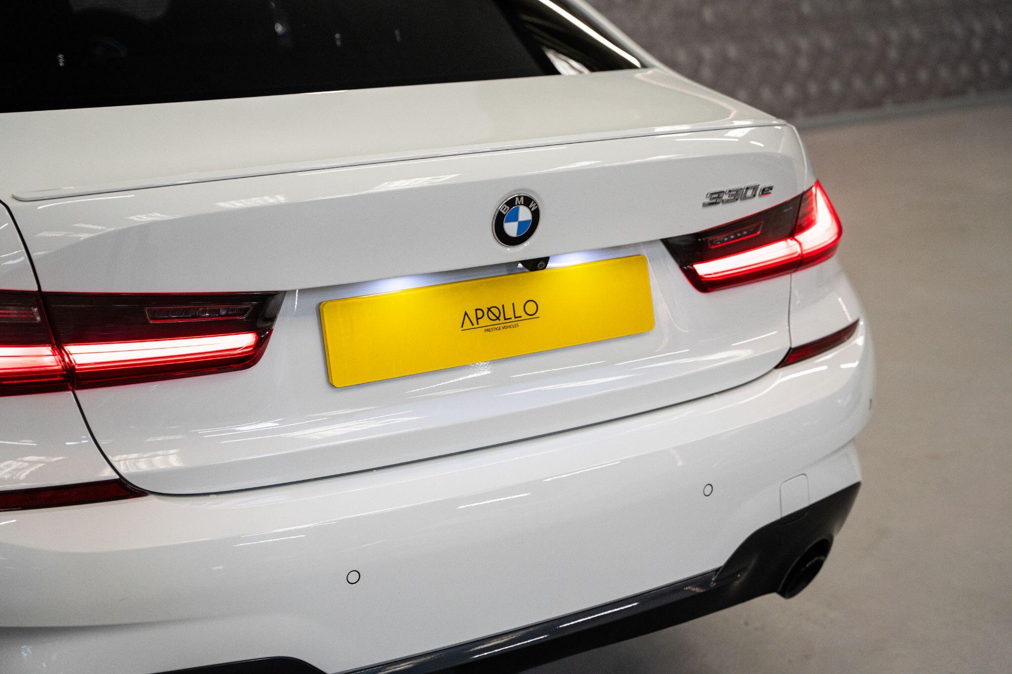 BMW 3 Series view 58