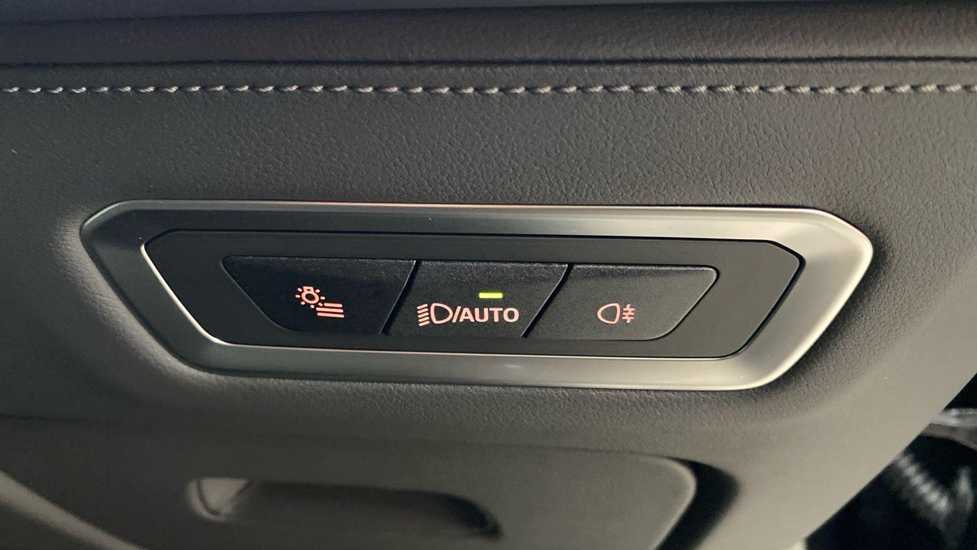 BMW XM view 19