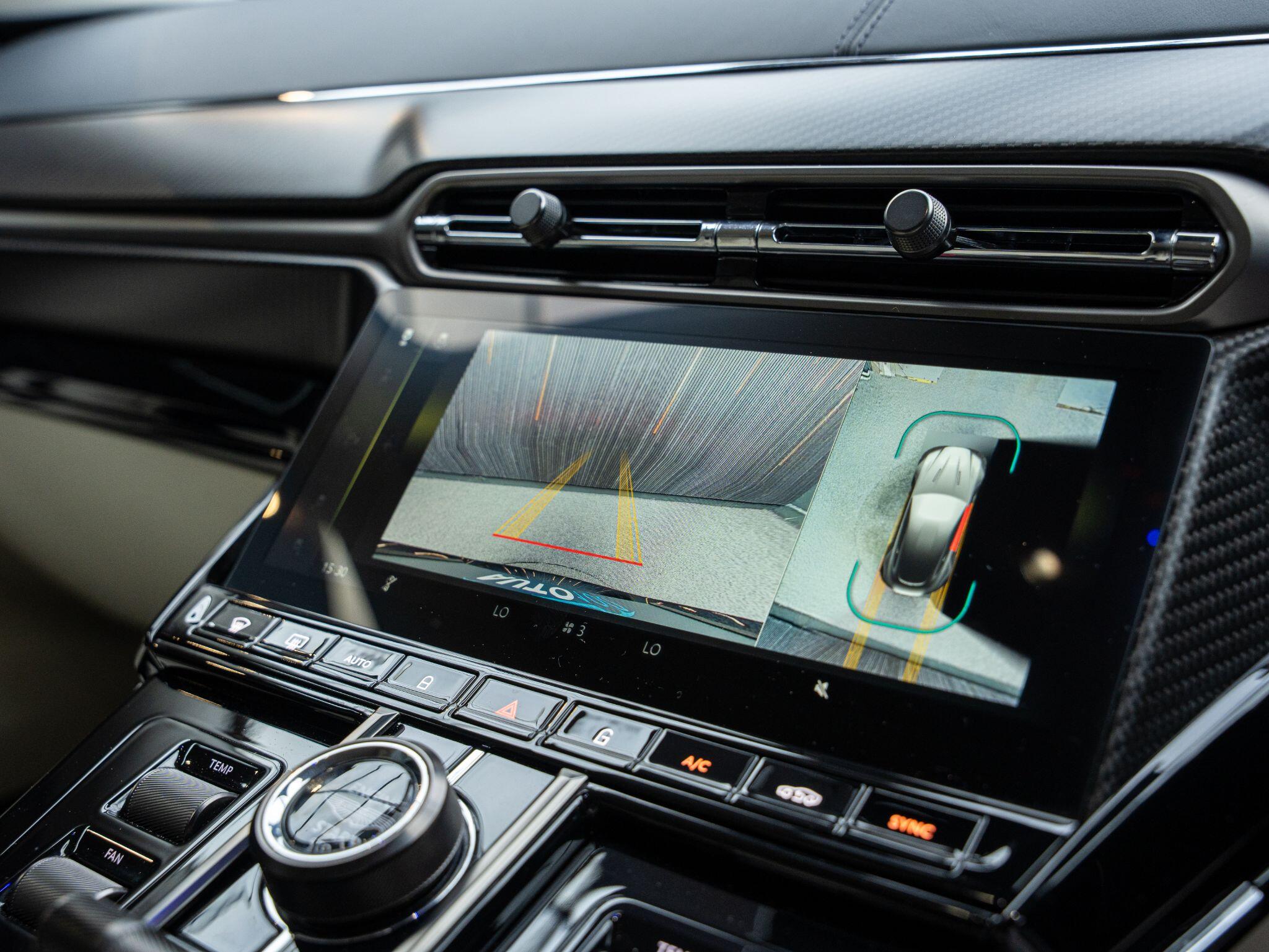 Aston Martin Vantage view 8