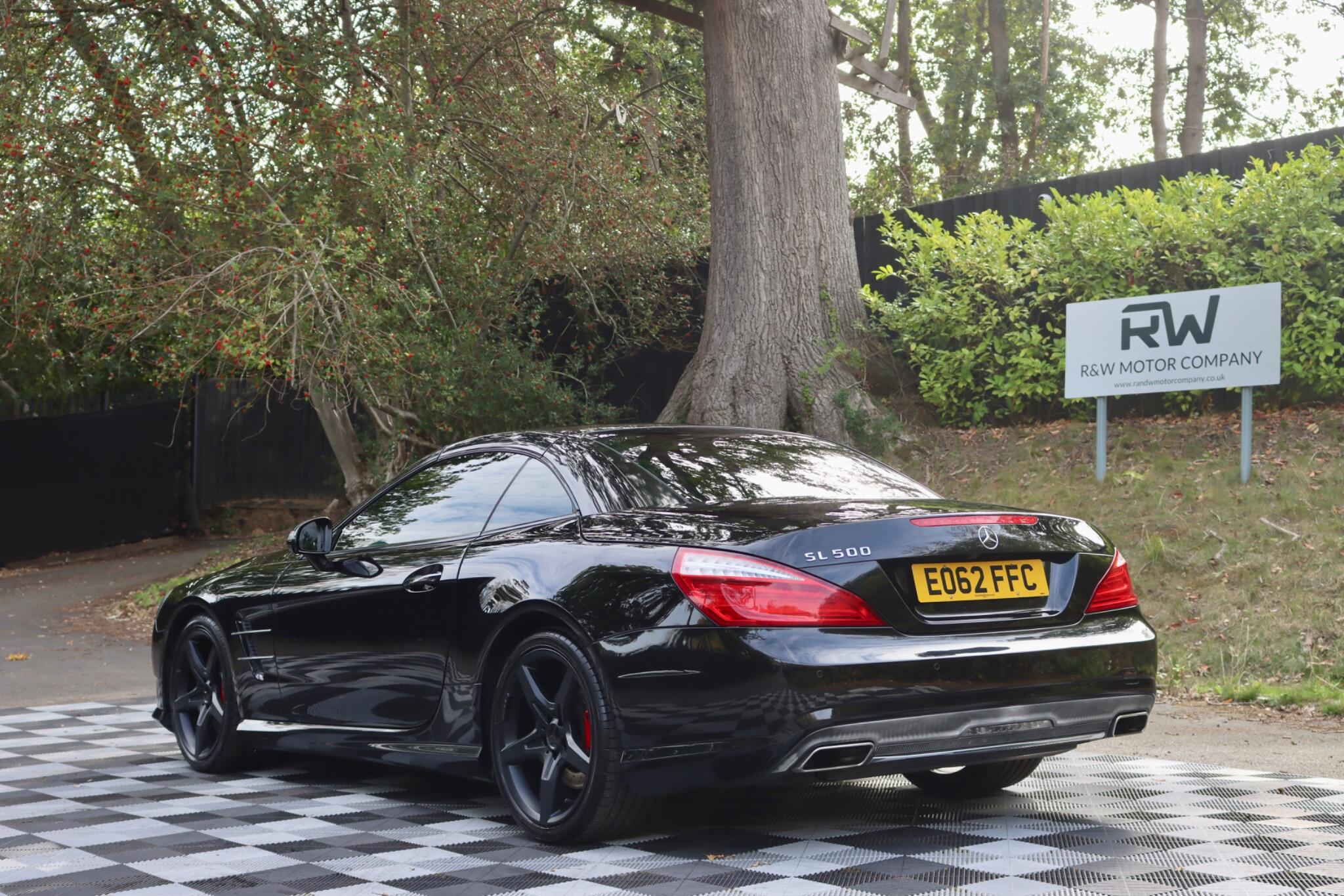 Mercedes-Benz SL view 30