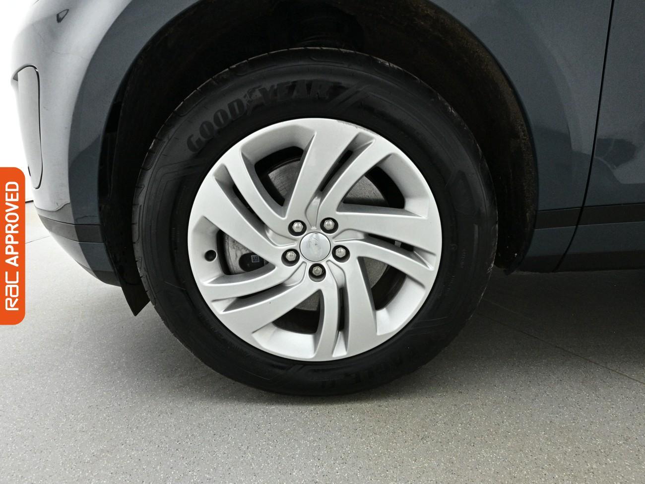 Land Rover Range Rover Evoque view 15