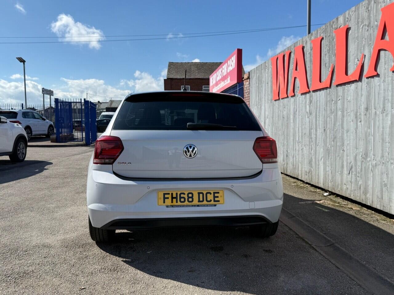 Volkswagen Polo view 35