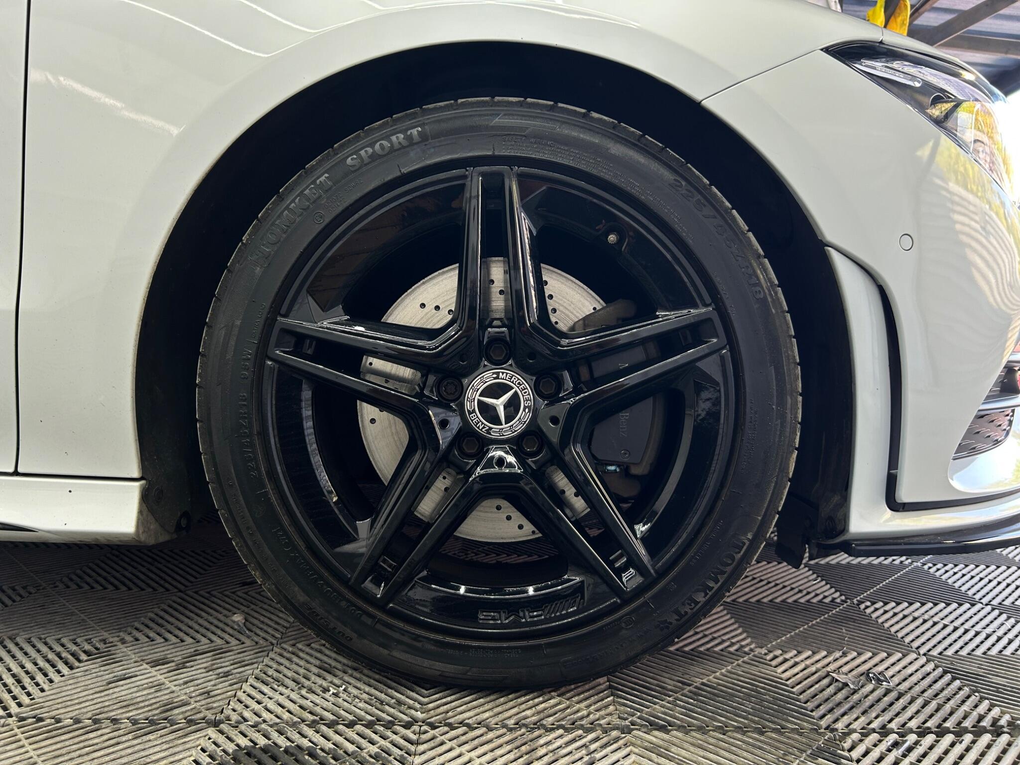 Mercedes-Benz Cla view 36
