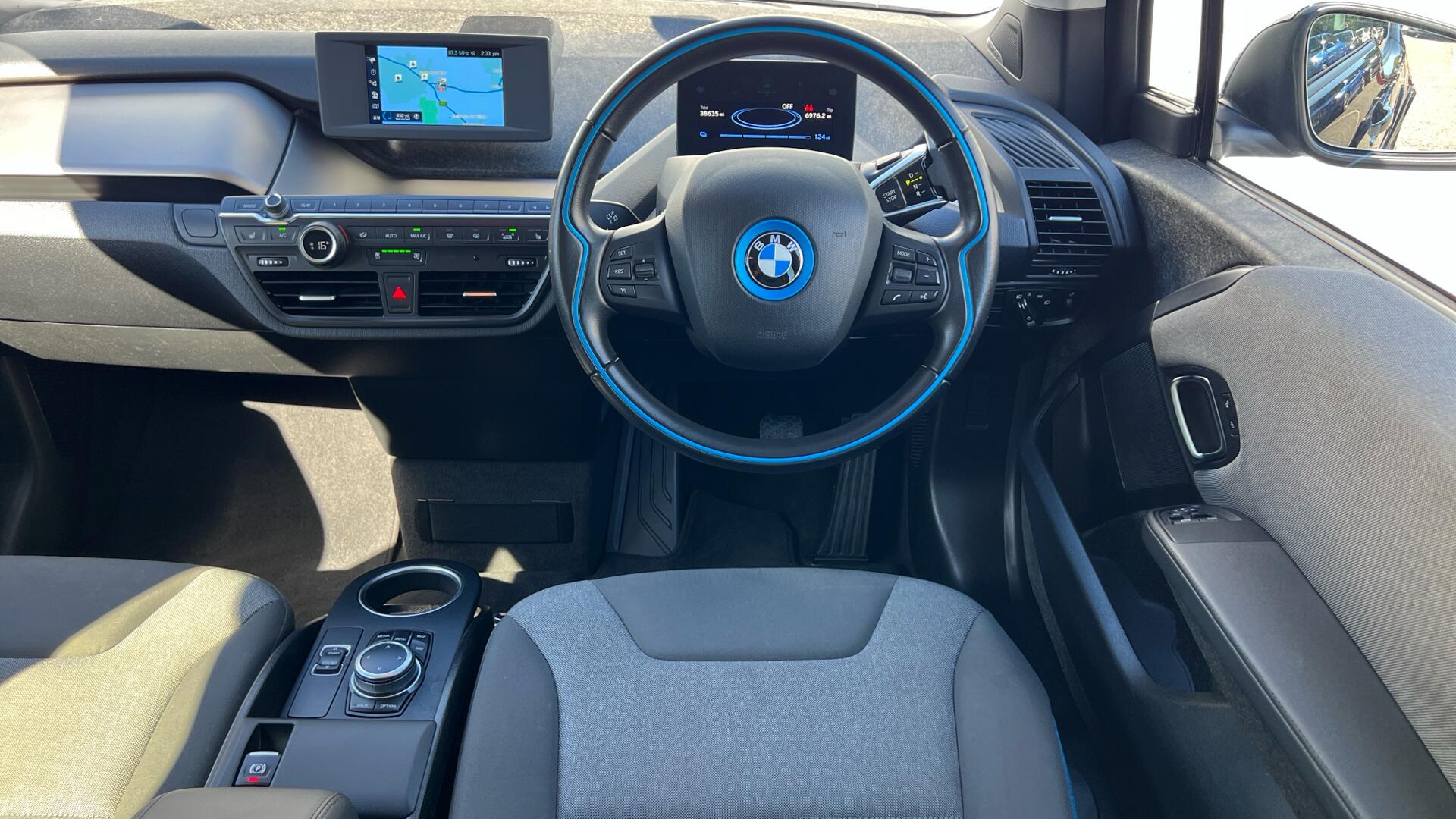 BMW i3 view 5