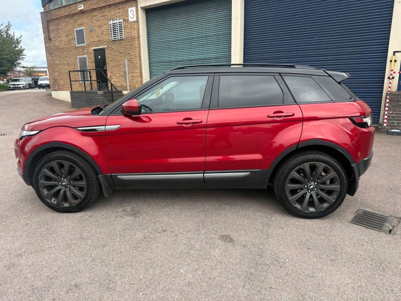 Land Rover Range Rover Evoque view 17