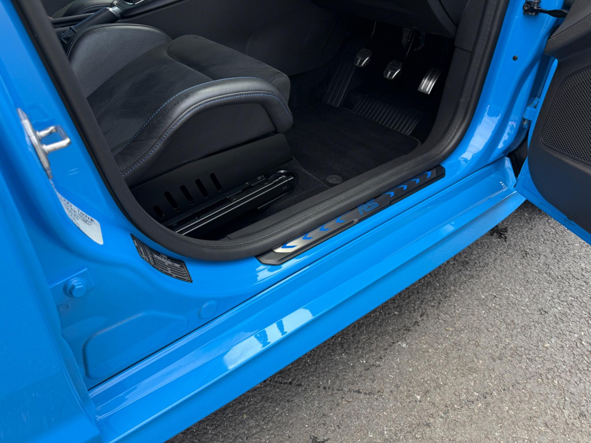 Ford Focus view 42