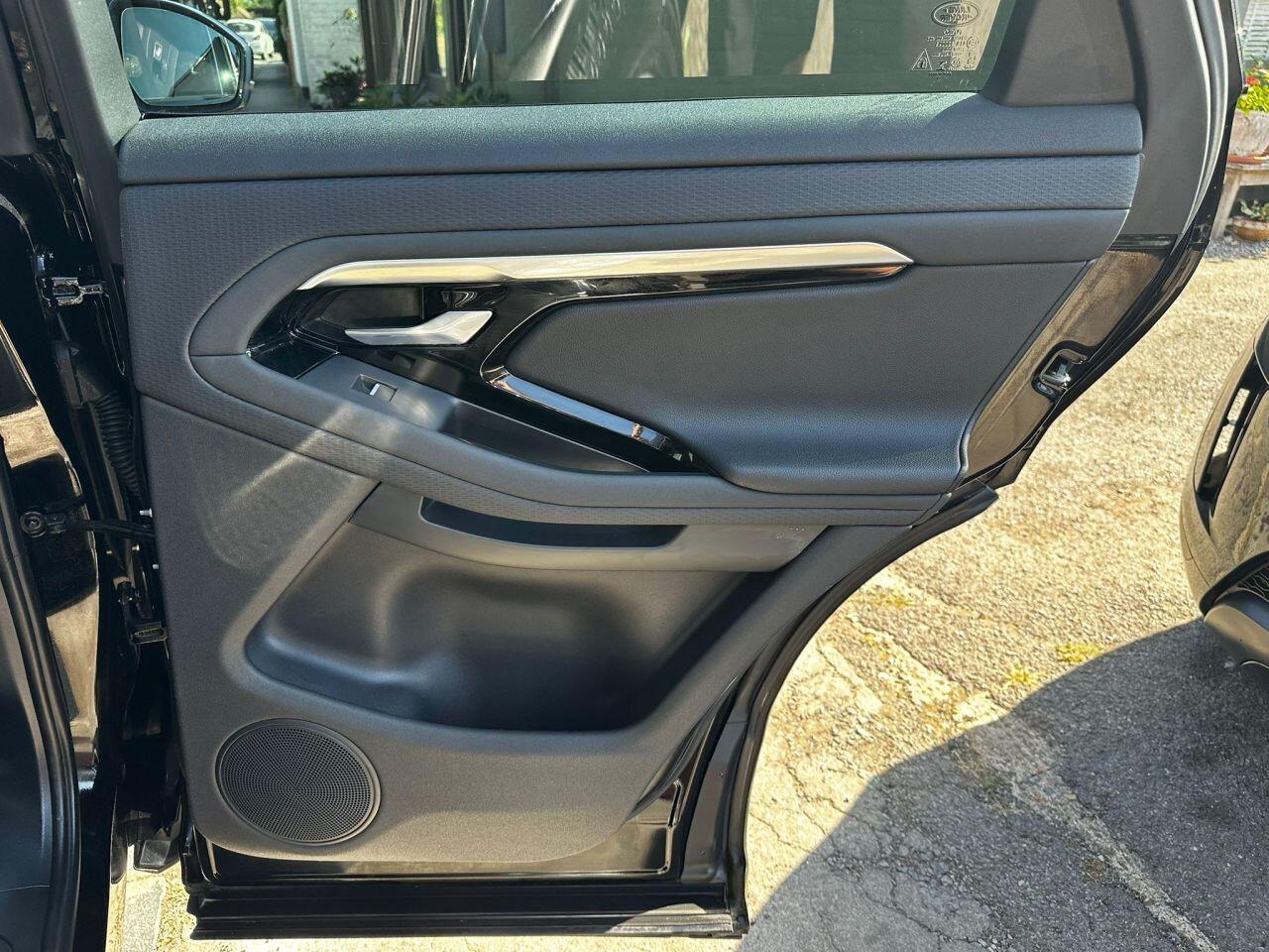 Land Rover Range Rover Evoque view 15