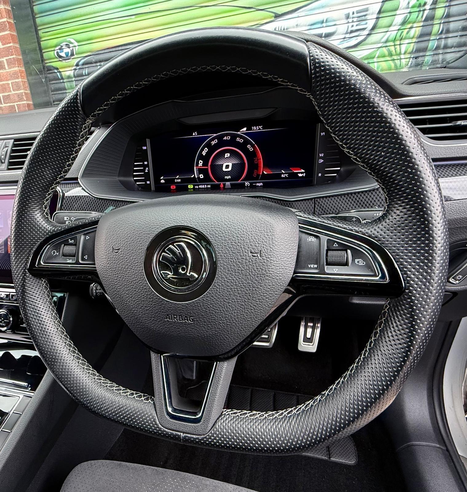 Skoda Superb view 61