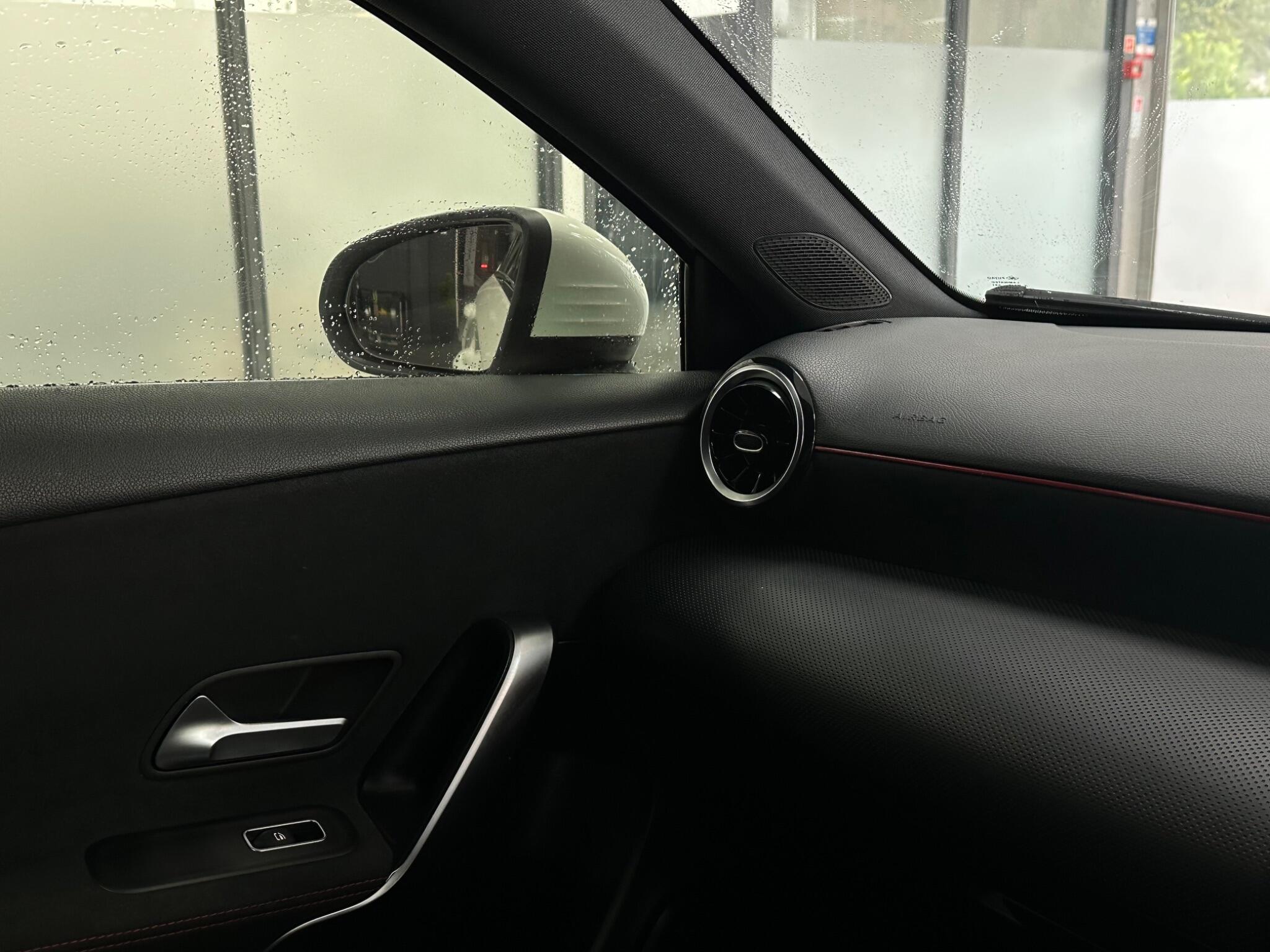 Mercedes-Benz A Class view 31