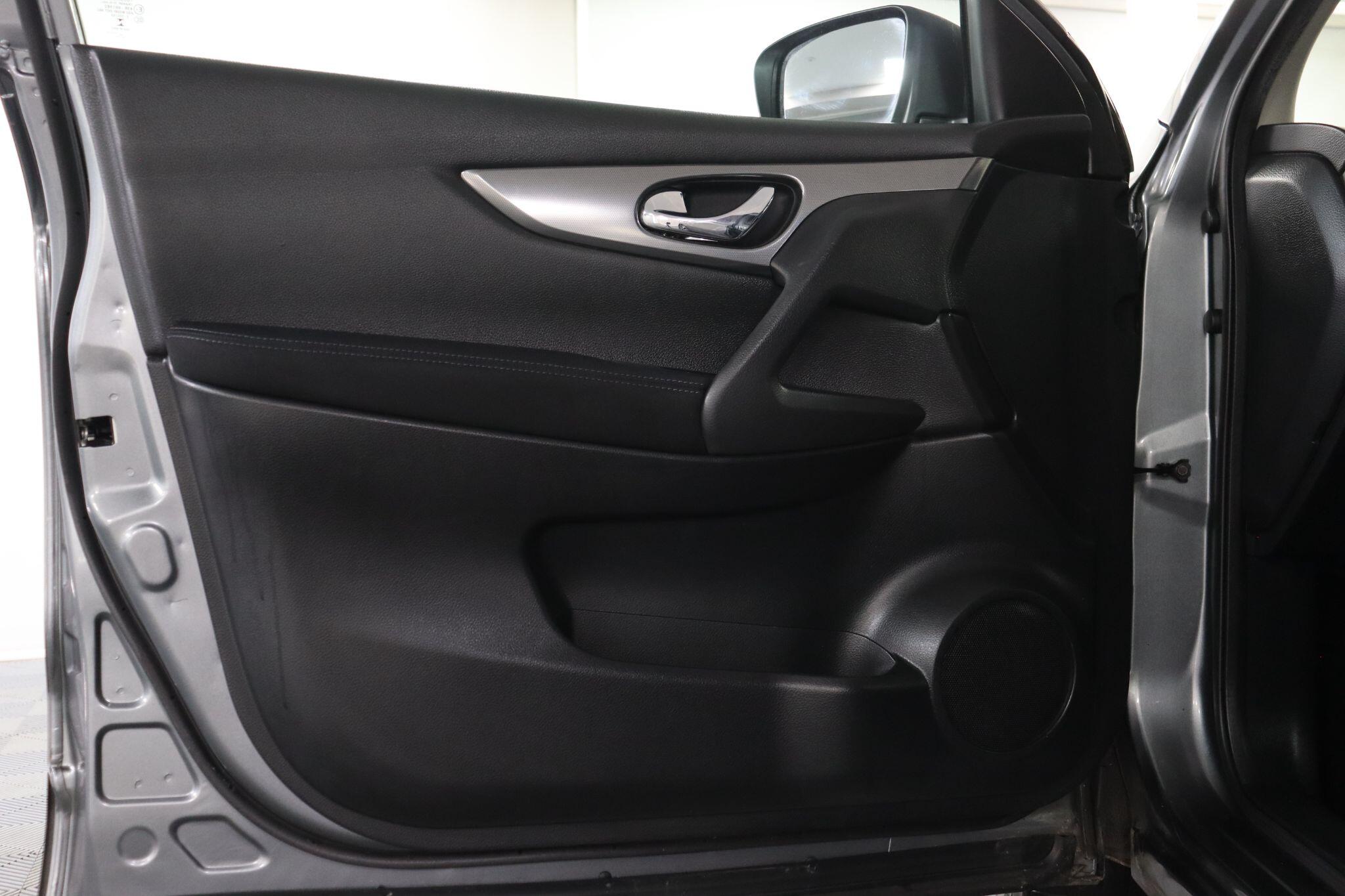 Nissan Qashqai view 43