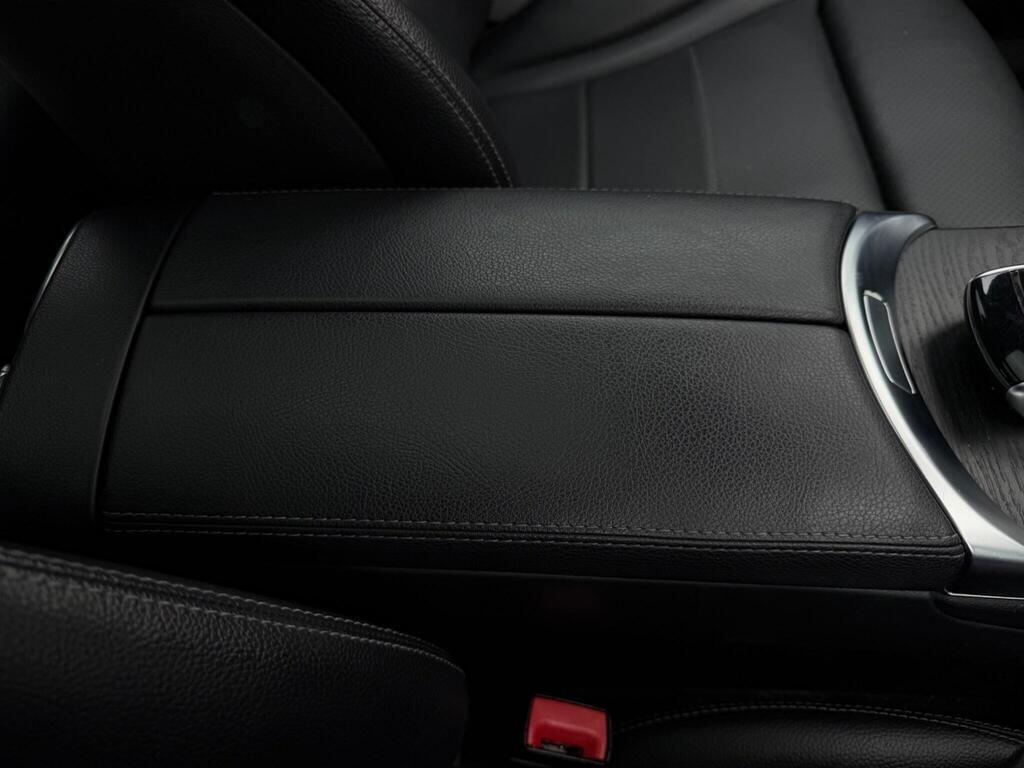 Mercedes-Benz GLC view 46