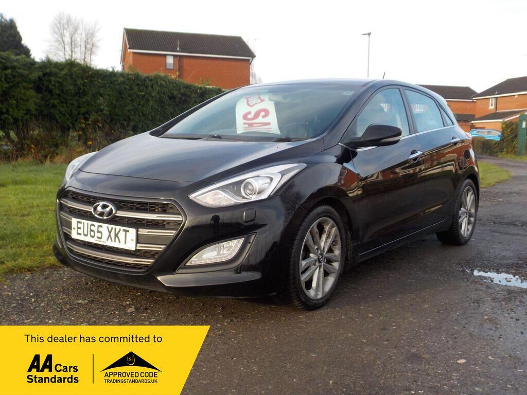 Hyundai i30 1.6 CRDi Blue Drive Premium Euro 6 (s/s) 5dr