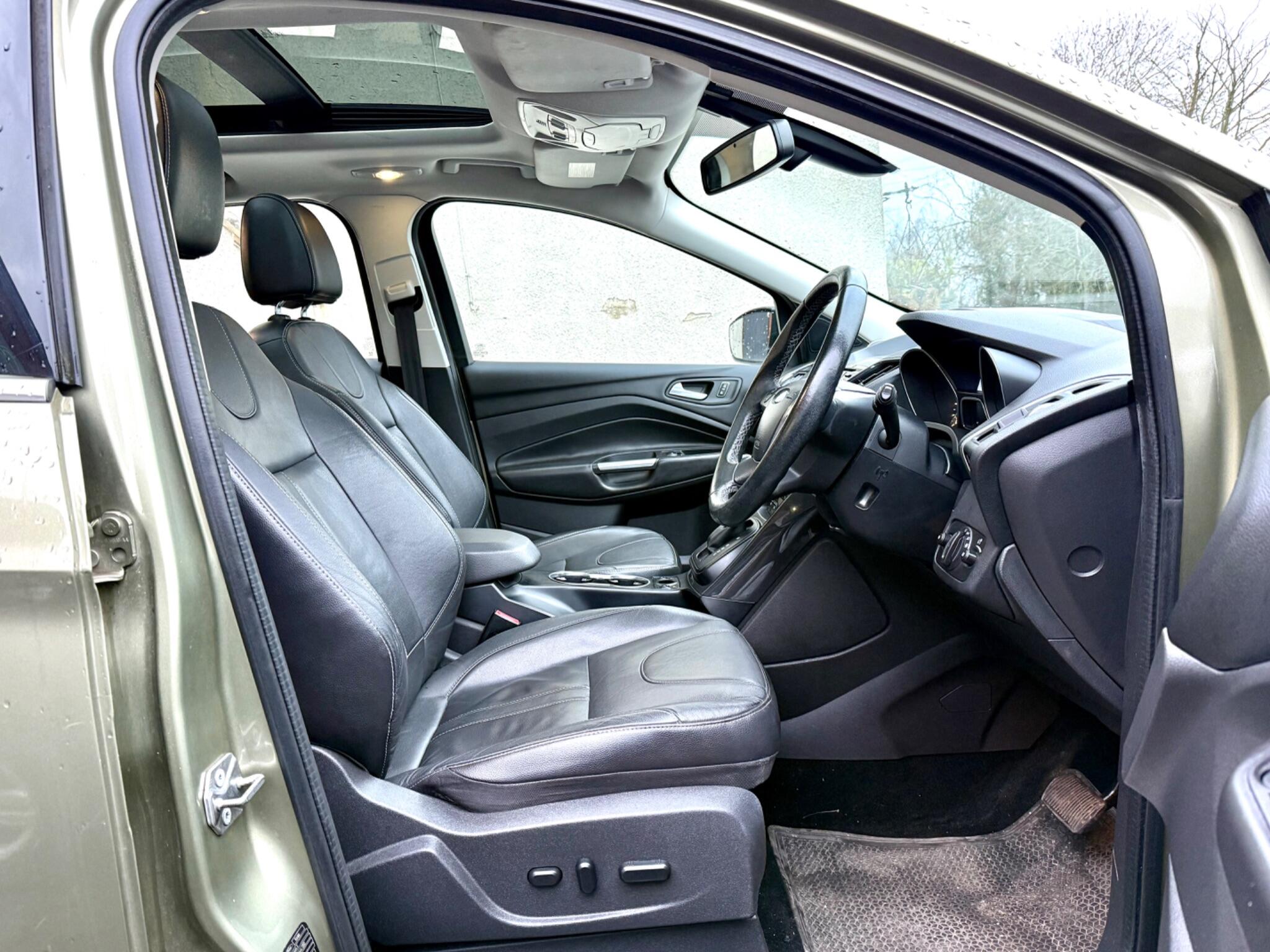 2013 Ford Kuga image 3
