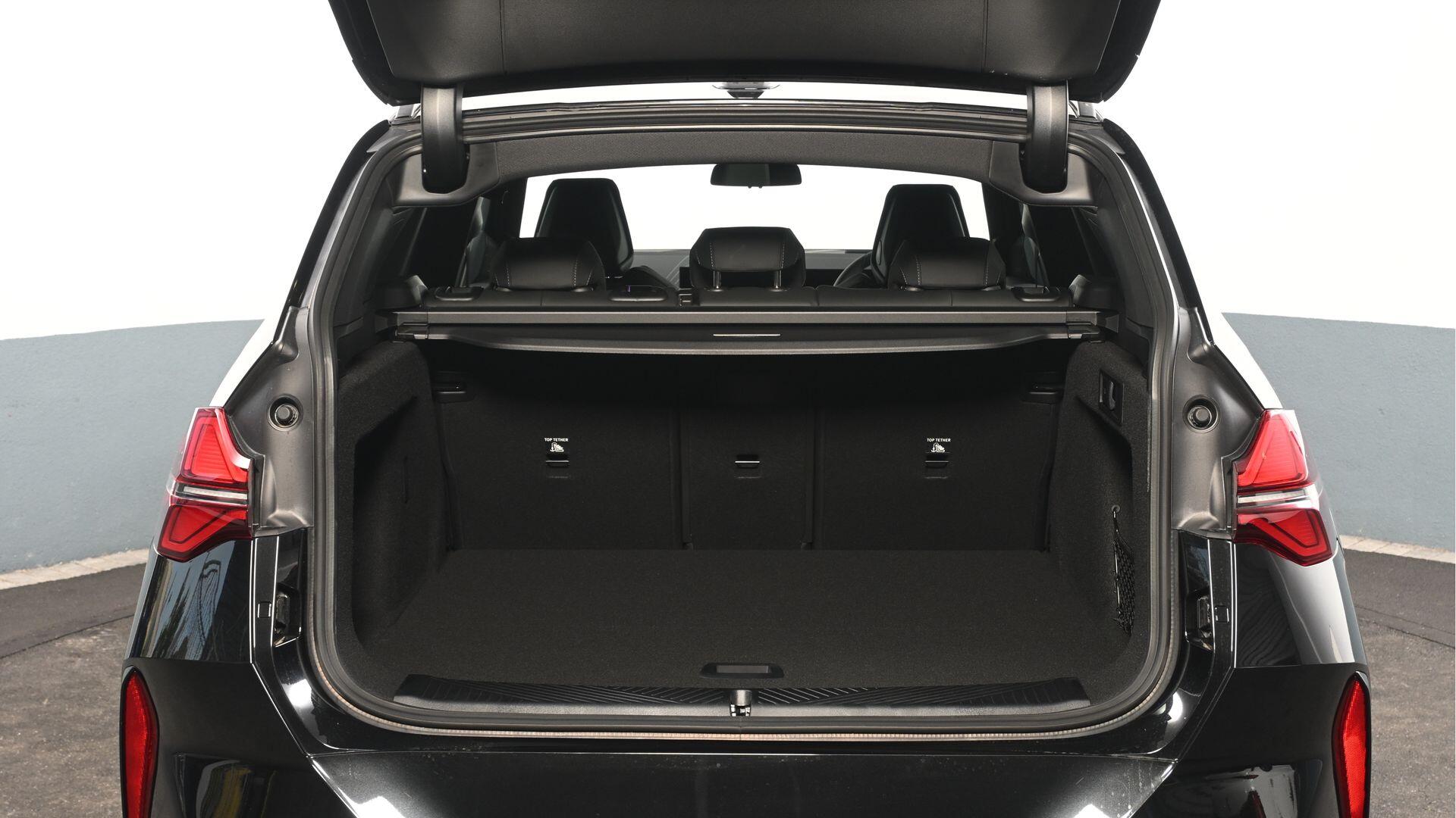BMW X3 view 13
