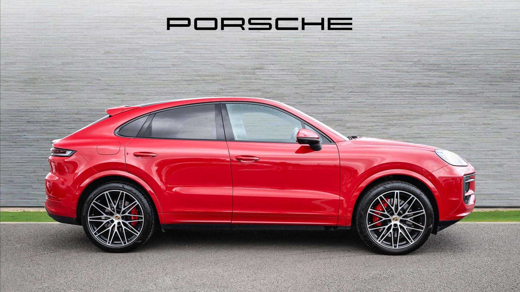 Porsche Cayenne view 9