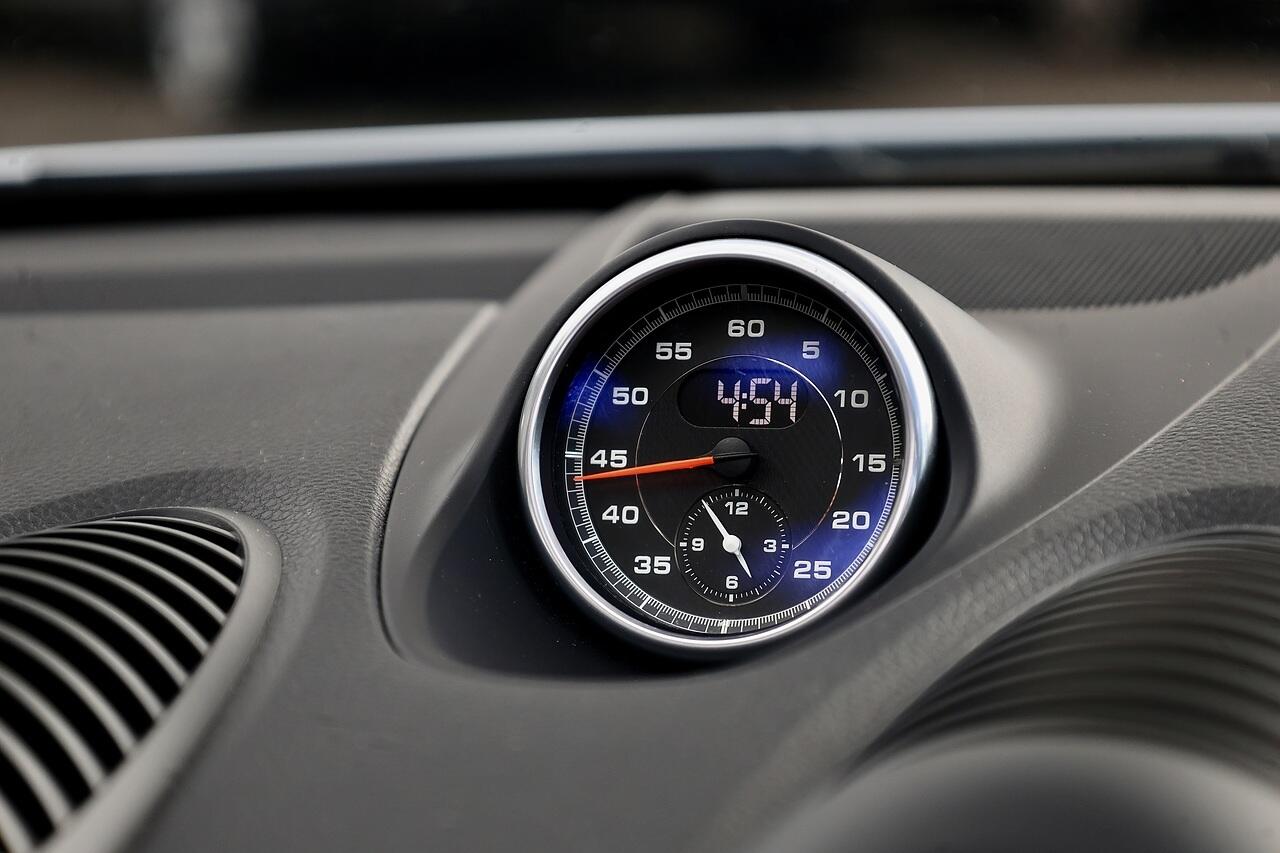Porsche 718 Boxster view 16