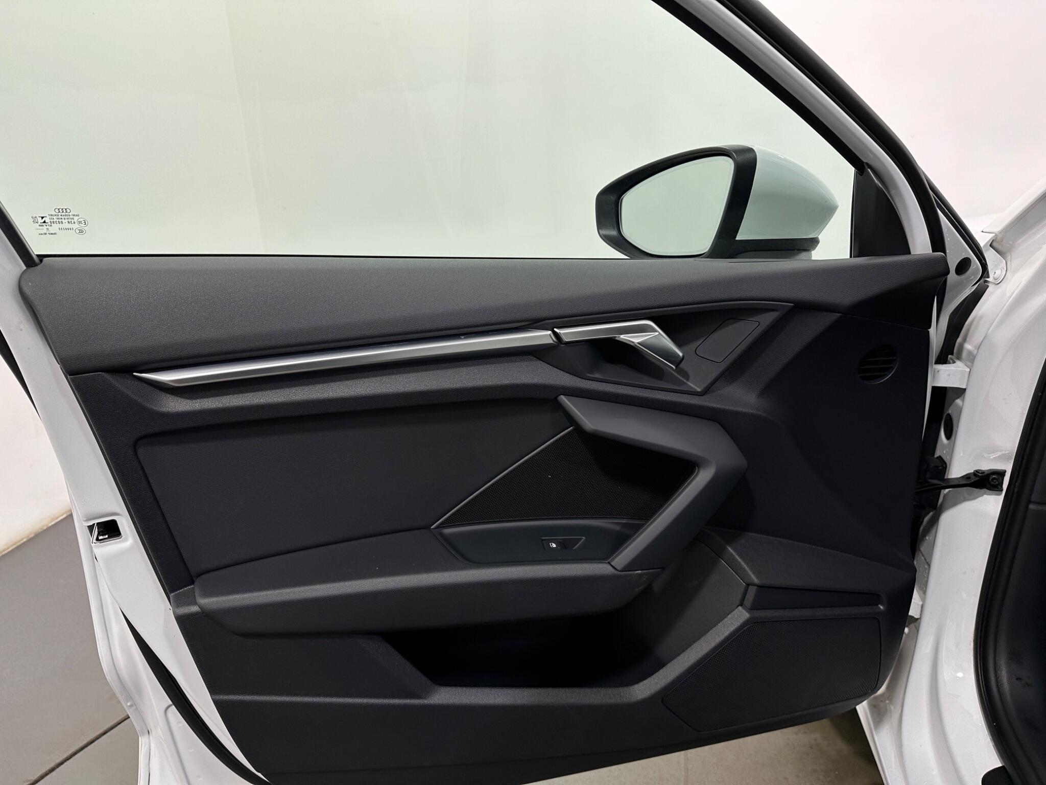 Audi A3 view 37