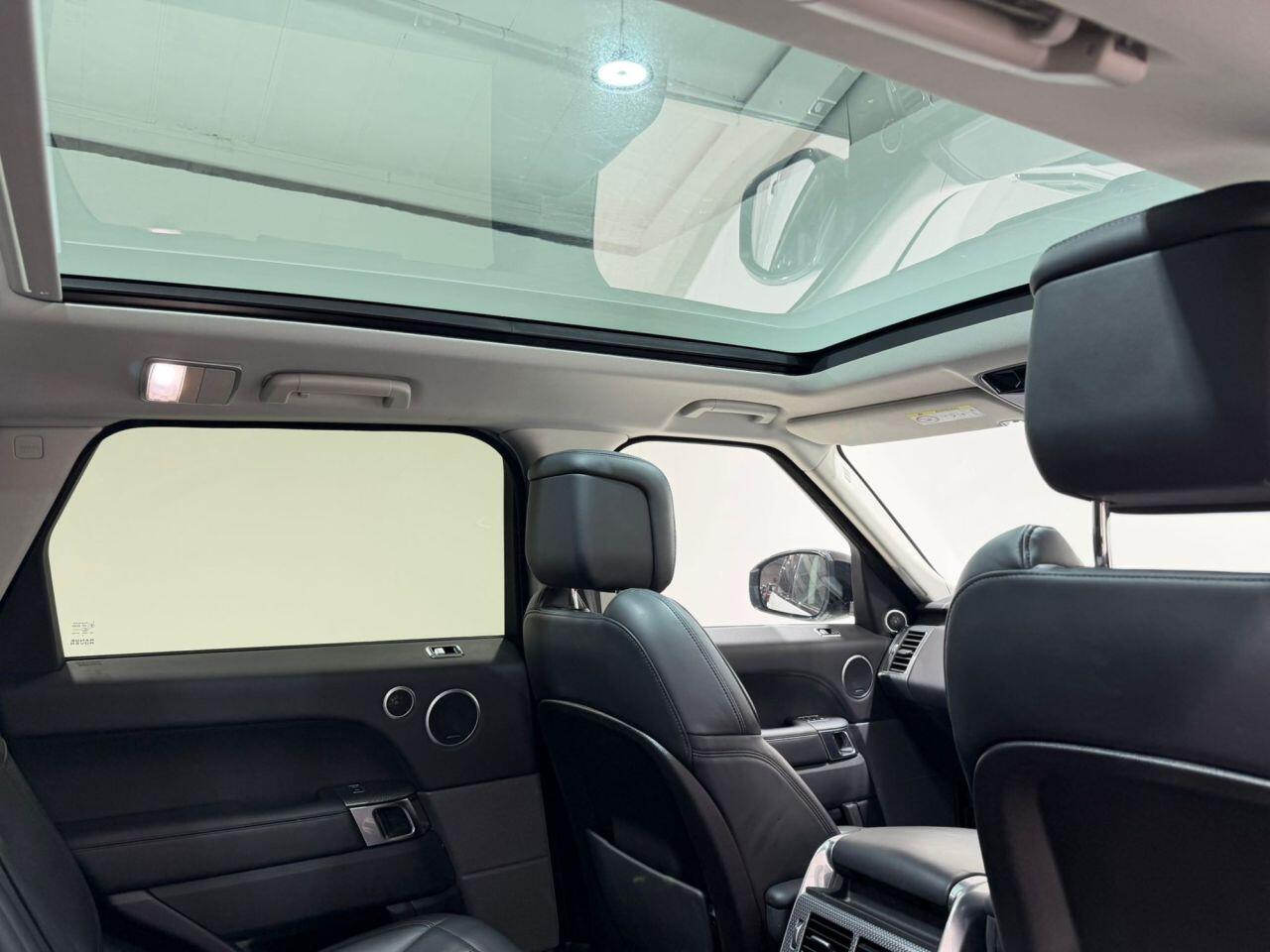 Land Rover Range Rover Sport view 5