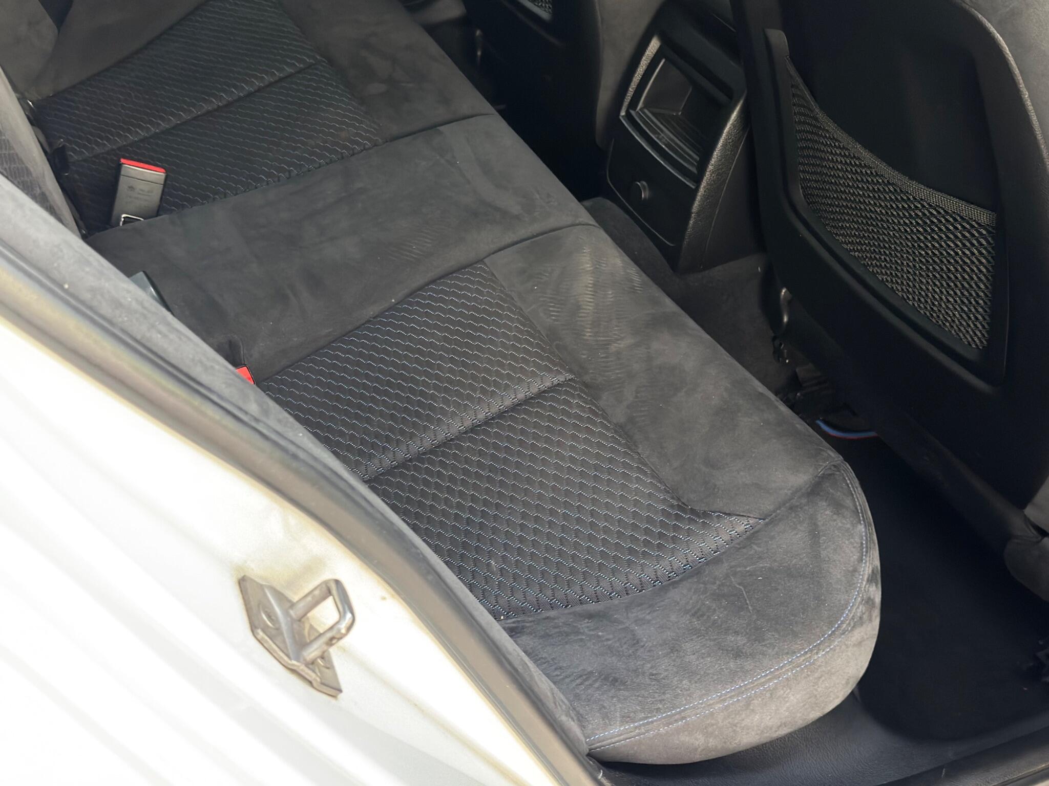 BMW 1 Series view 45