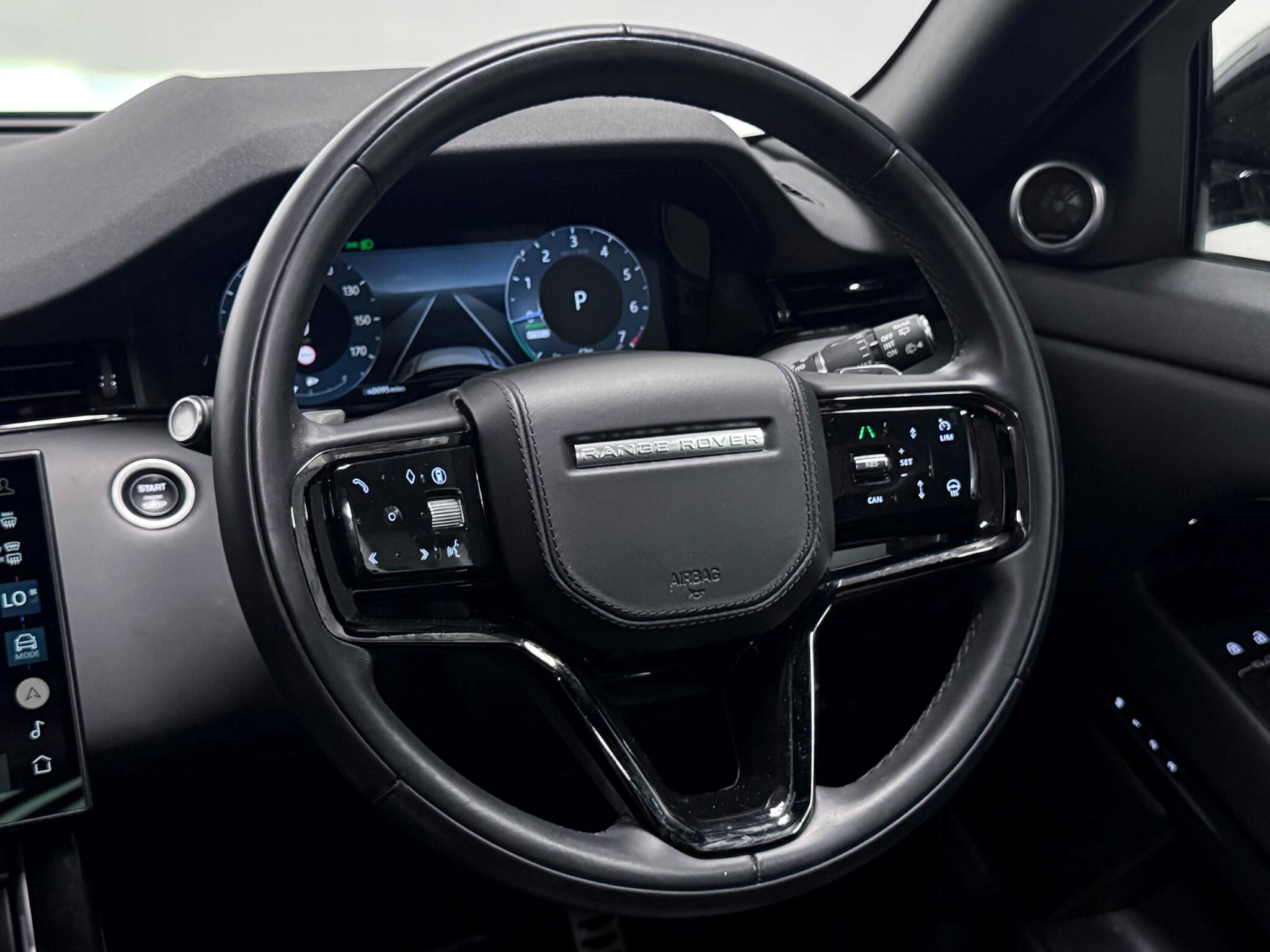 Land Rover Range Rover Evoque view 17